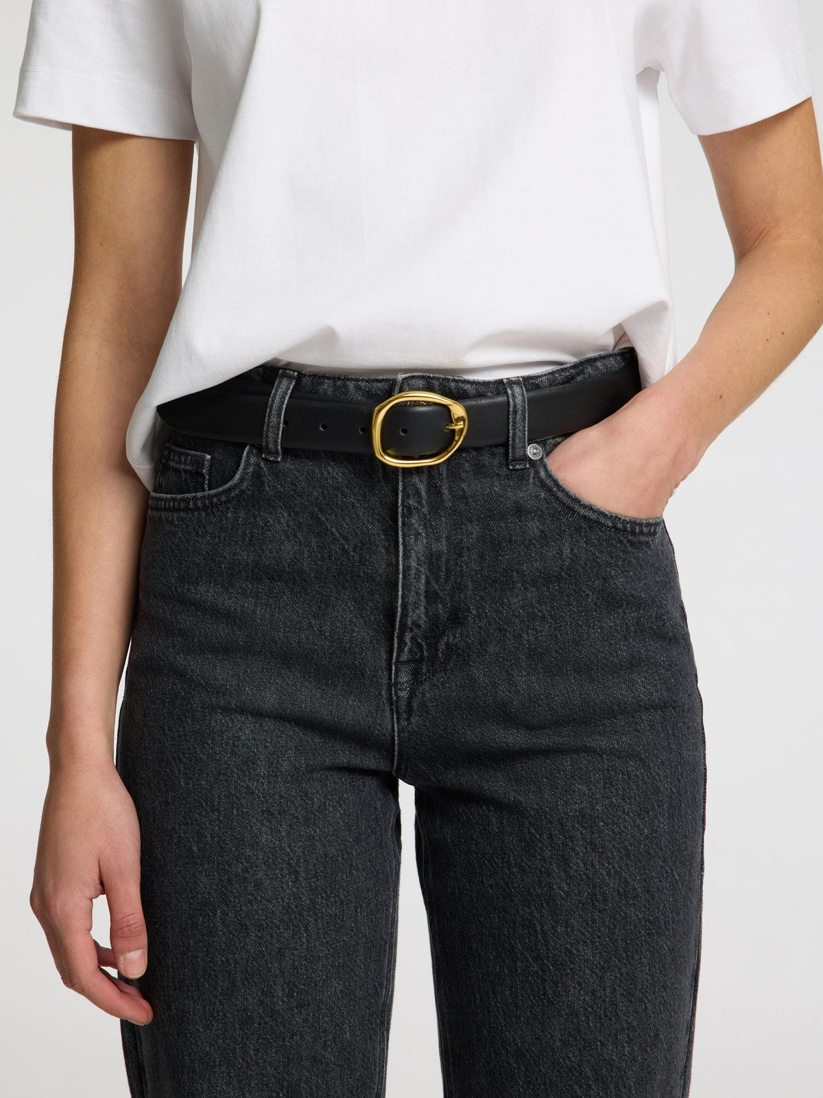 SELECTED Fiona Leather Belt in Black