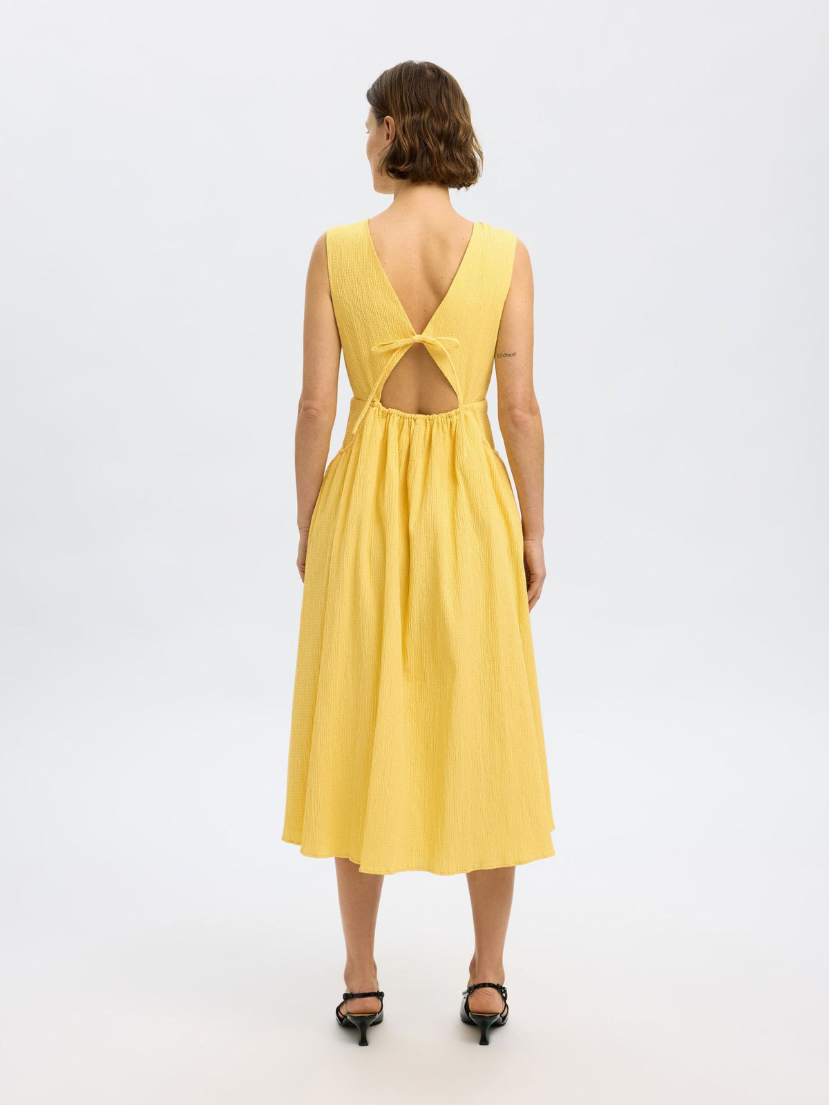 SELECTED Leonora Pocket Midi Dress in Sundress
