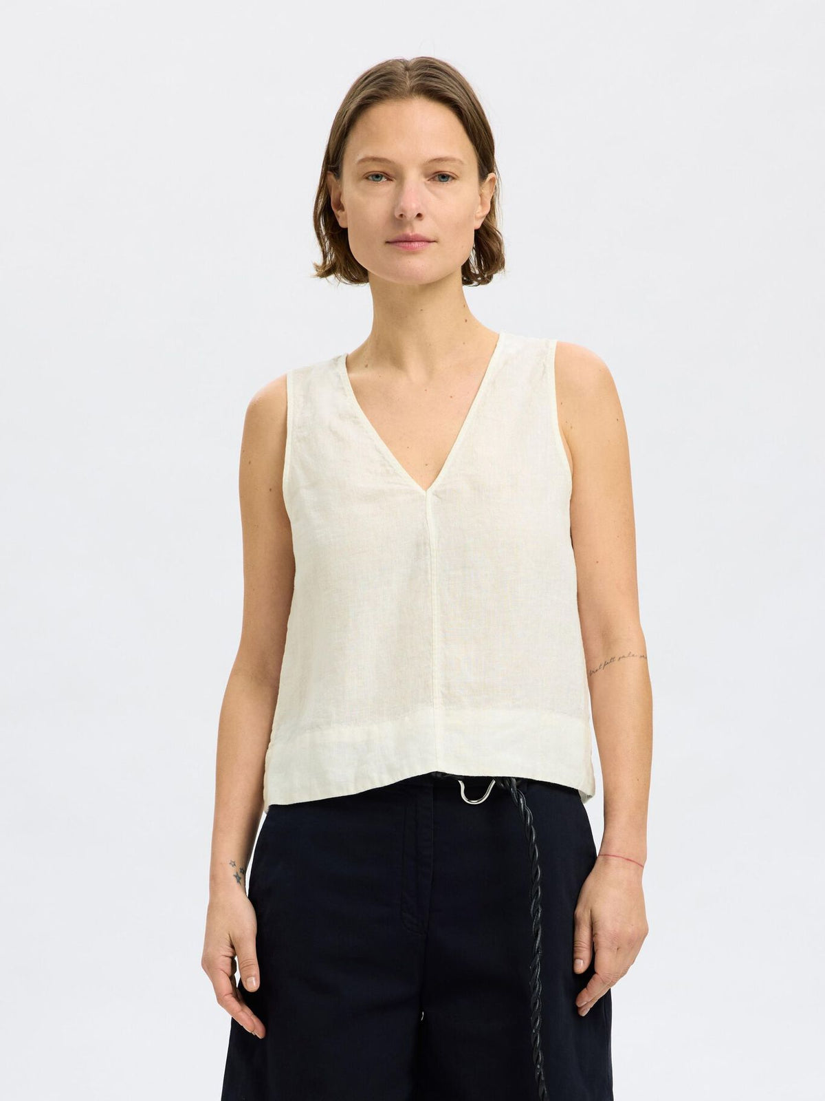 SELECTED Linna Reversible Linen Top in White