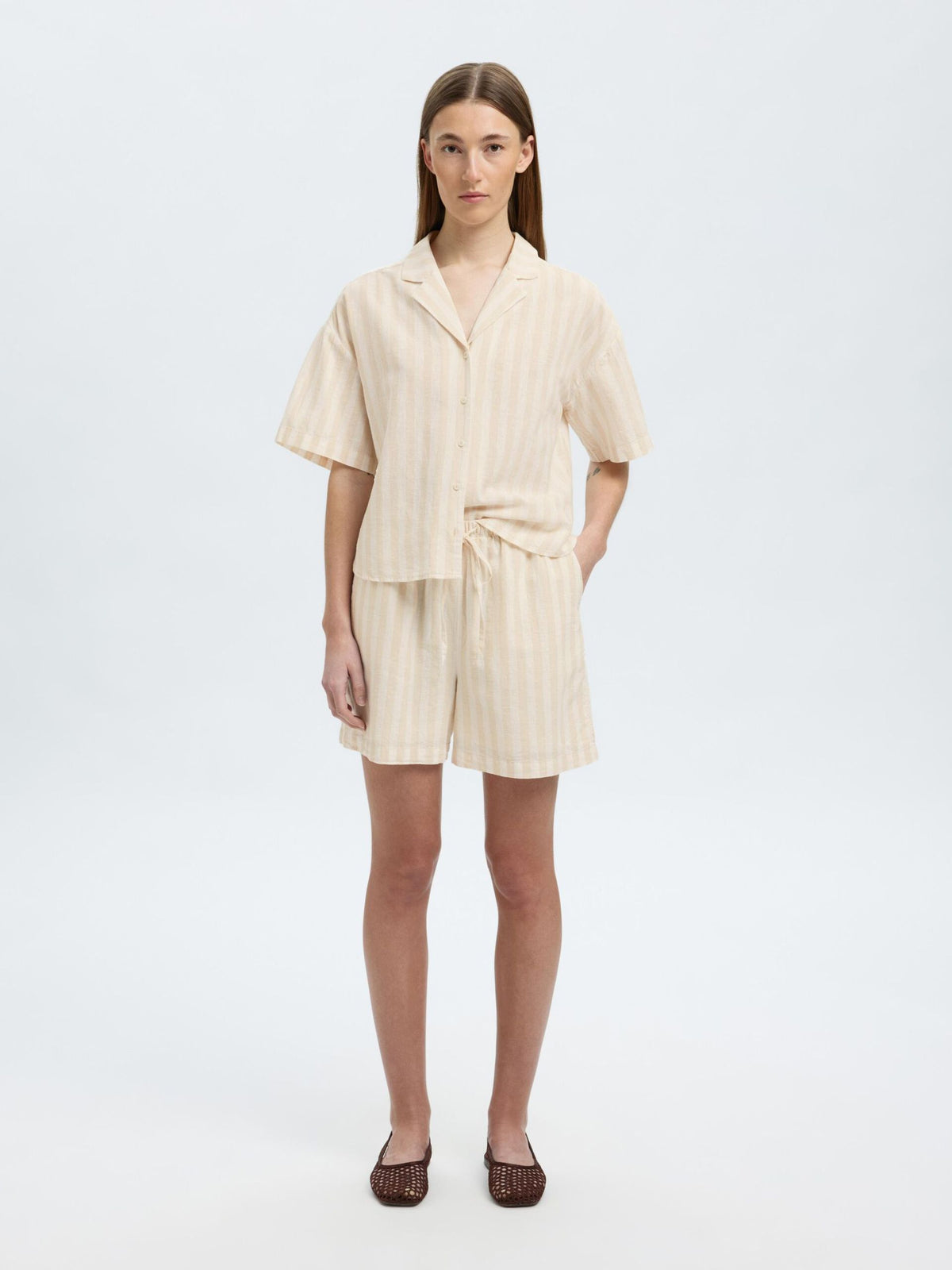 SELECTED Luisa Striped Shirt in Sandshell