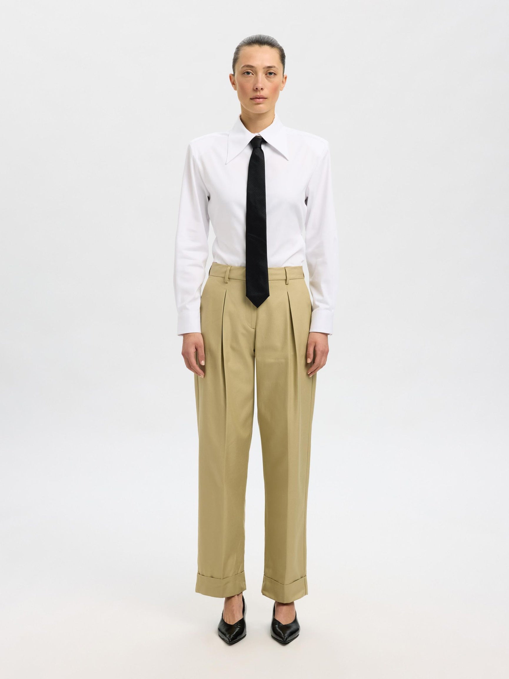 SELECTED Tapered Dora Pants in Slate Green