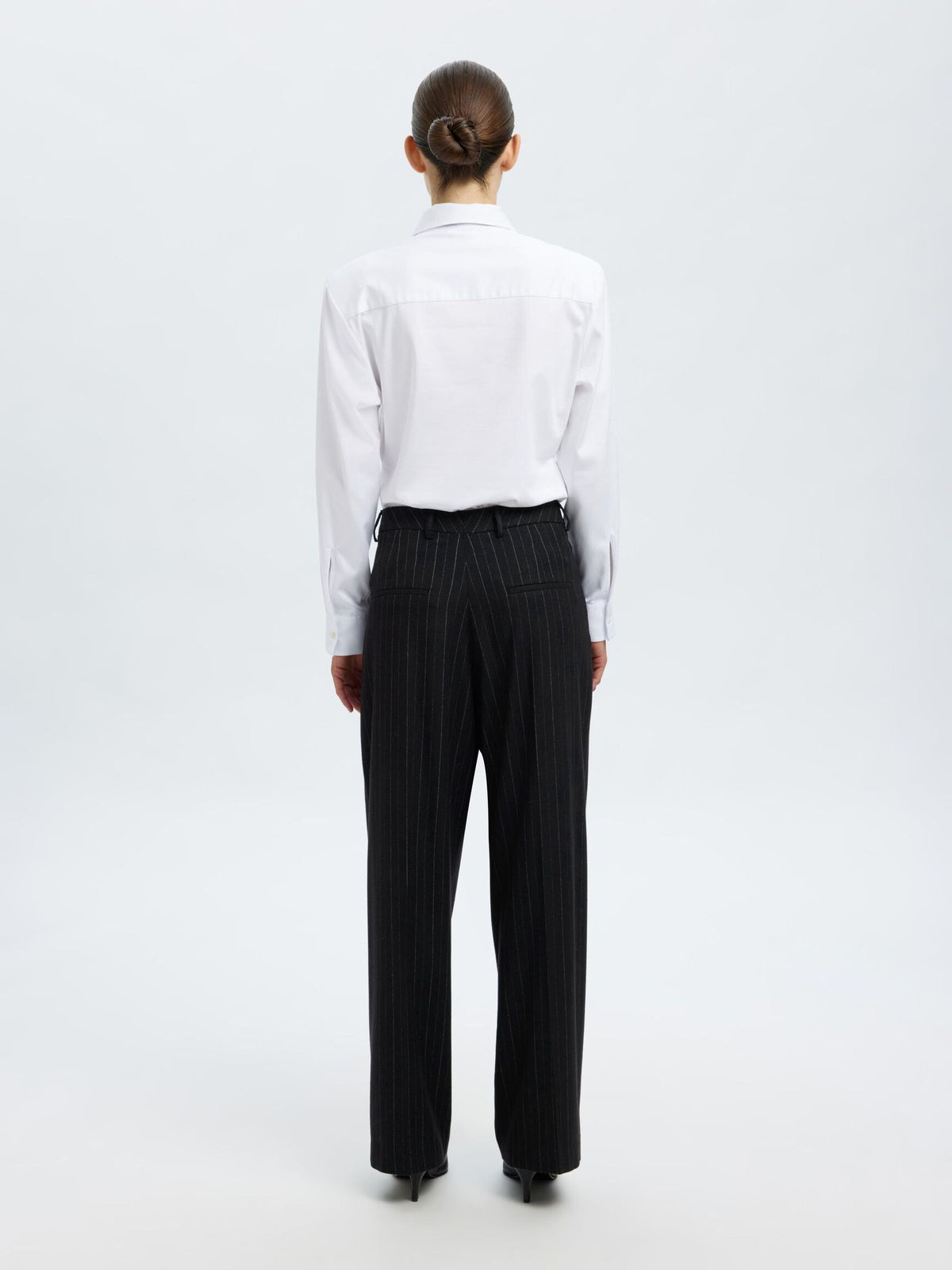 SELECTED Malia Manteco Pants in Black Pinstripe