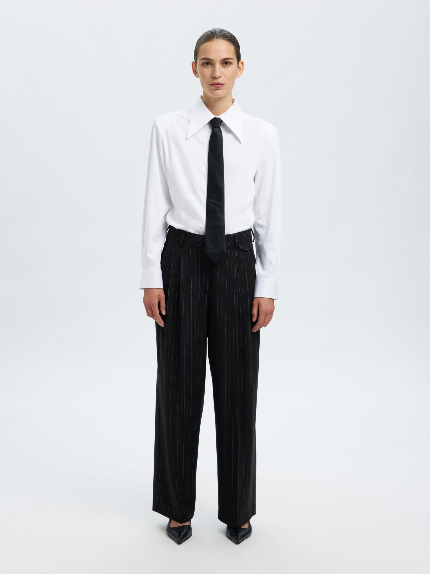SELECTED Malia Manteco Pants in Black Pinstripe