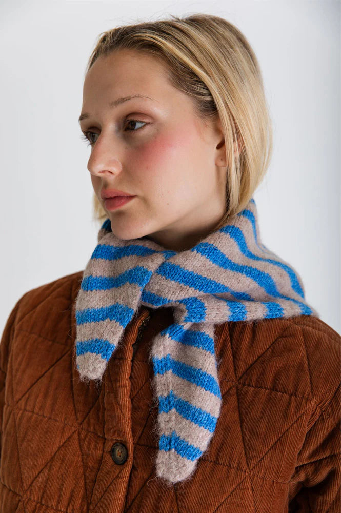 Bonte Elizabeth Triangle Scarf in Hassar Blue