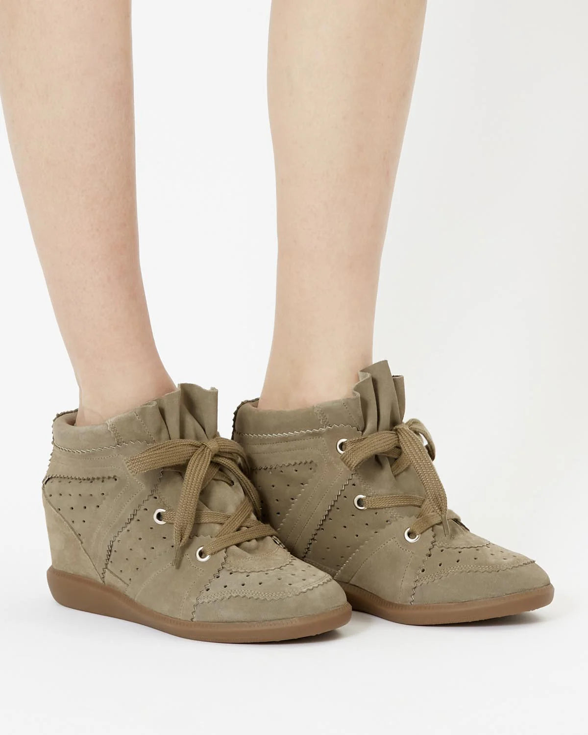 Isabel Marant Bobby Sneakers in Taupe