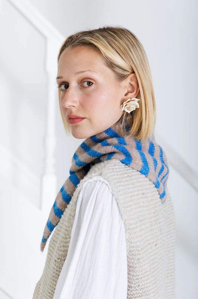 Bonte Elizabeth Triangle Scarf in Hassar Blue