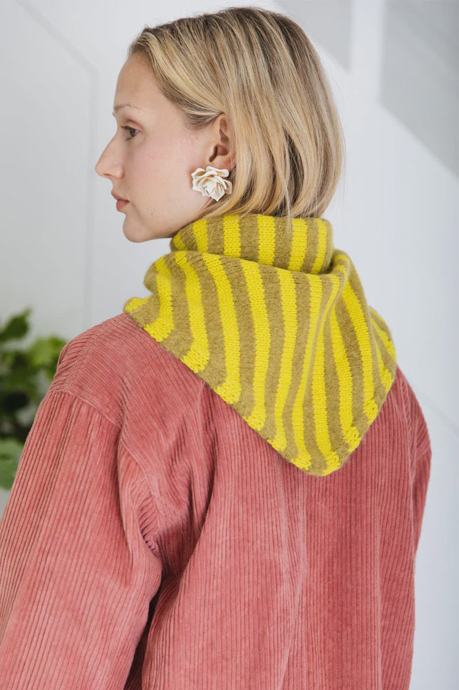 Bonte Elizabeth Triangle Scarf in Pine