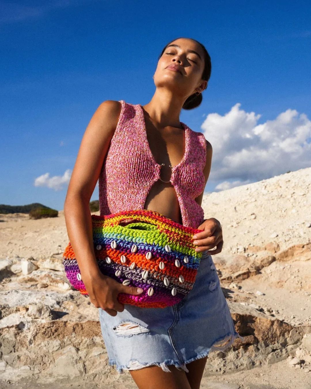 Share Your Luce Happiness Shell Bag