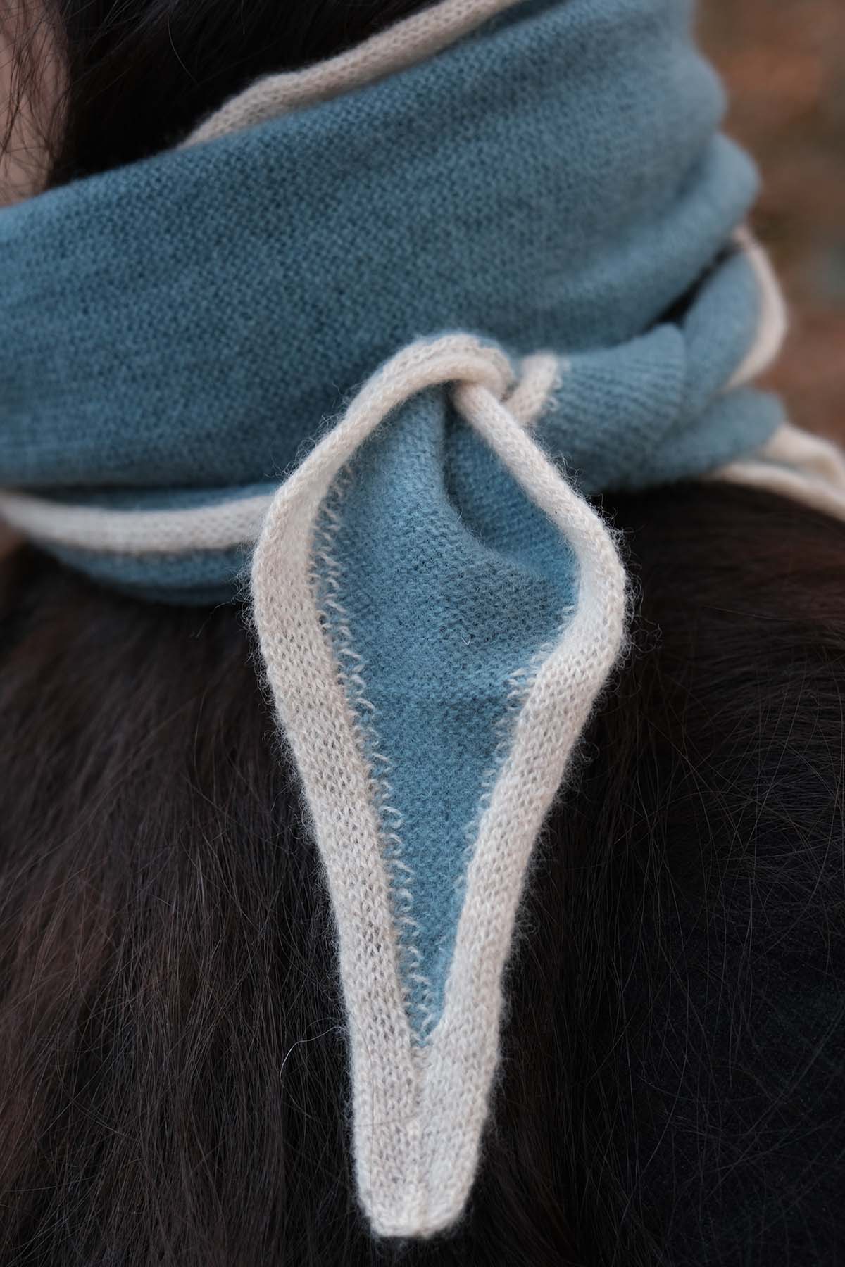 Oats & Rice Austin Spindle Cashmere Neck Tie in Blue