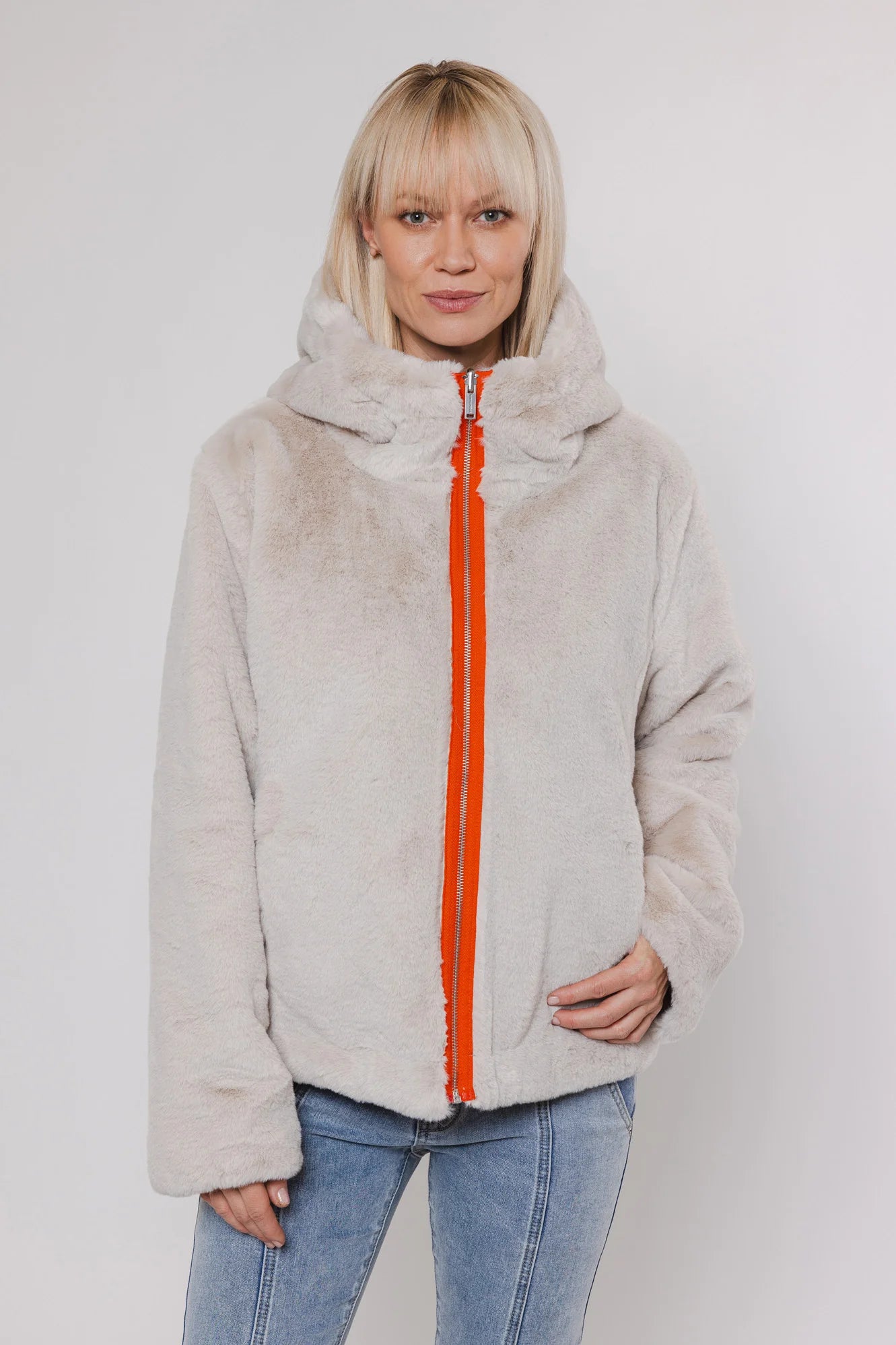 R&P Aviva Reversible Jacket in Birch, Birch