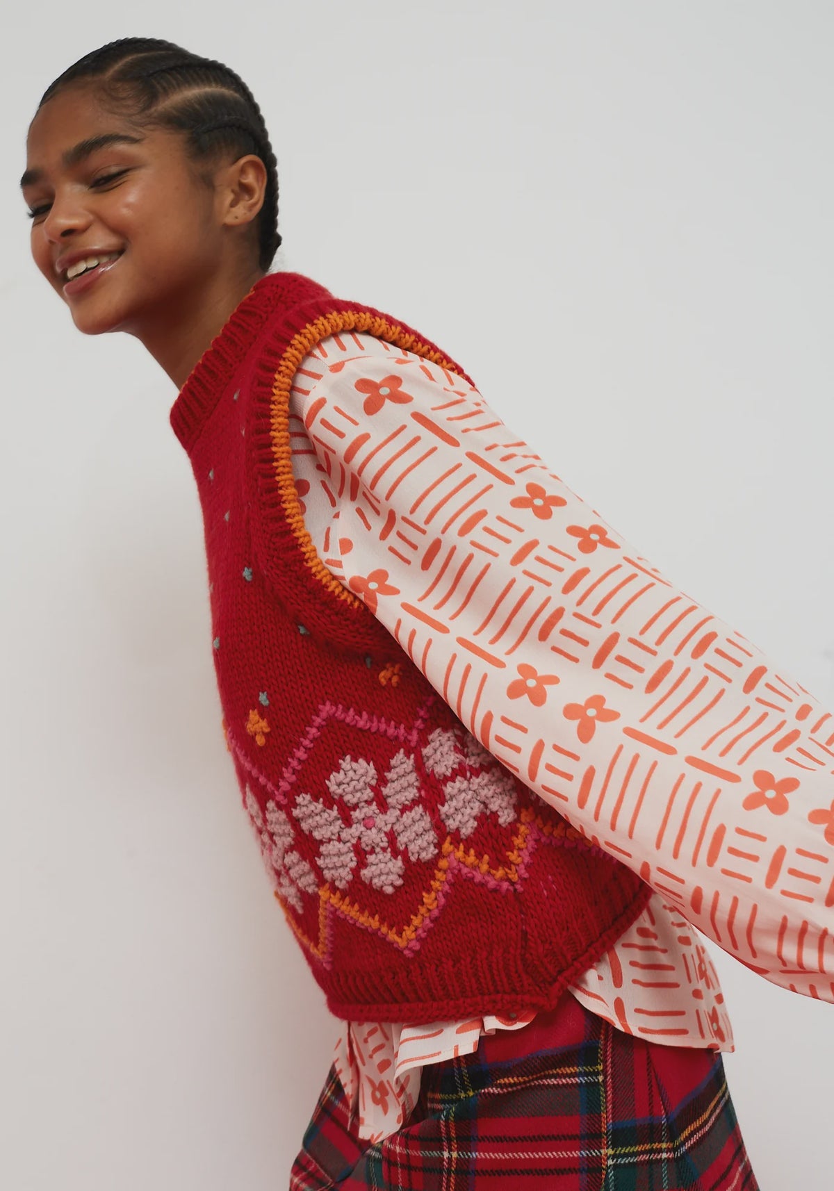 Dr. Bloom Jumpy Knit Vest in Red