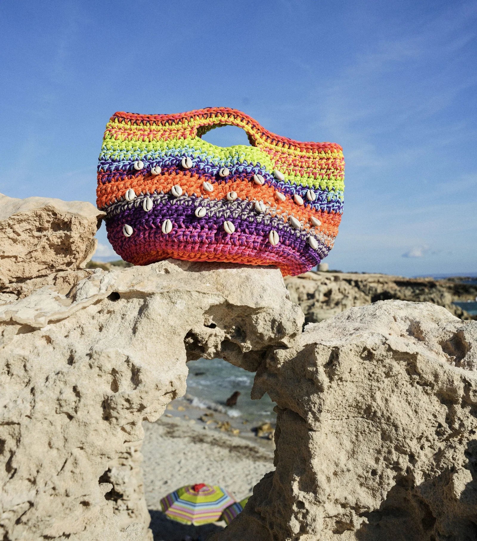 Share Your Luce Happiness Shell Bag