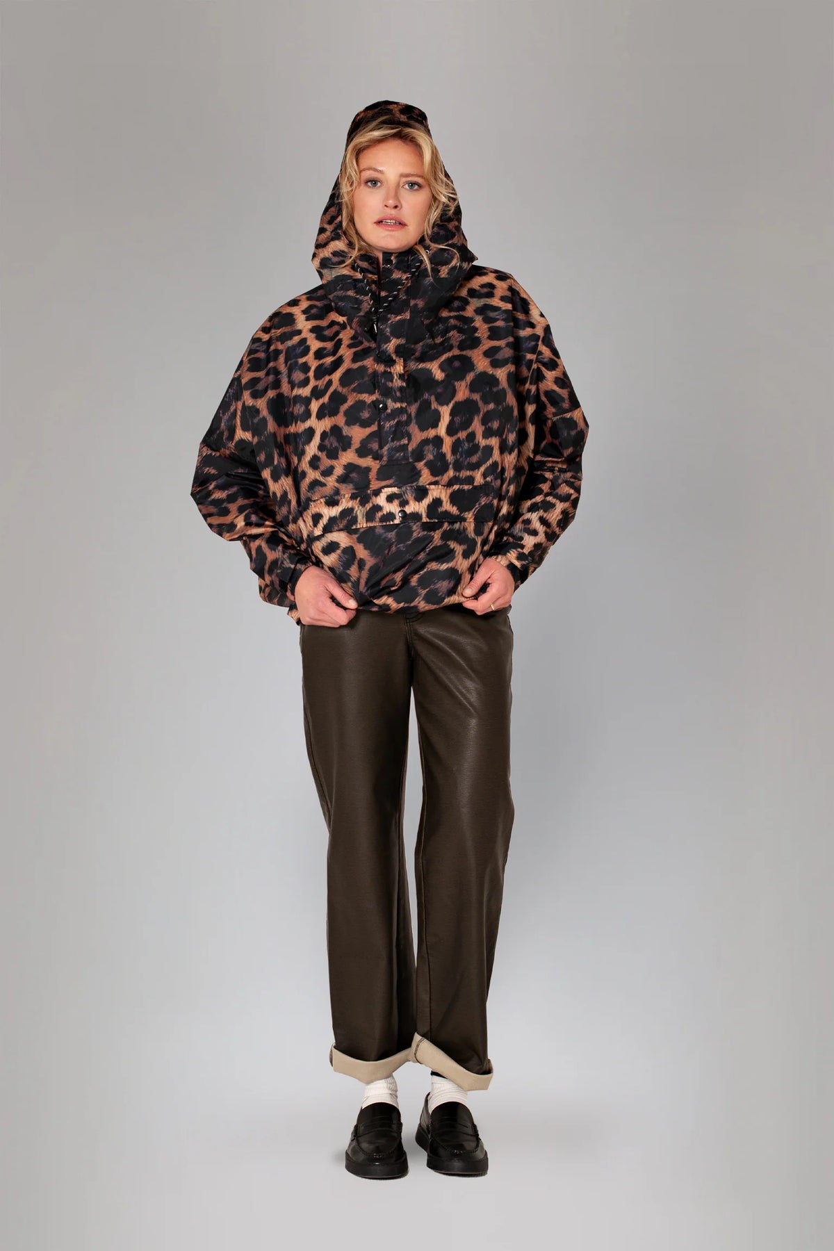 Rainkiss Anorak in Dark Leopard