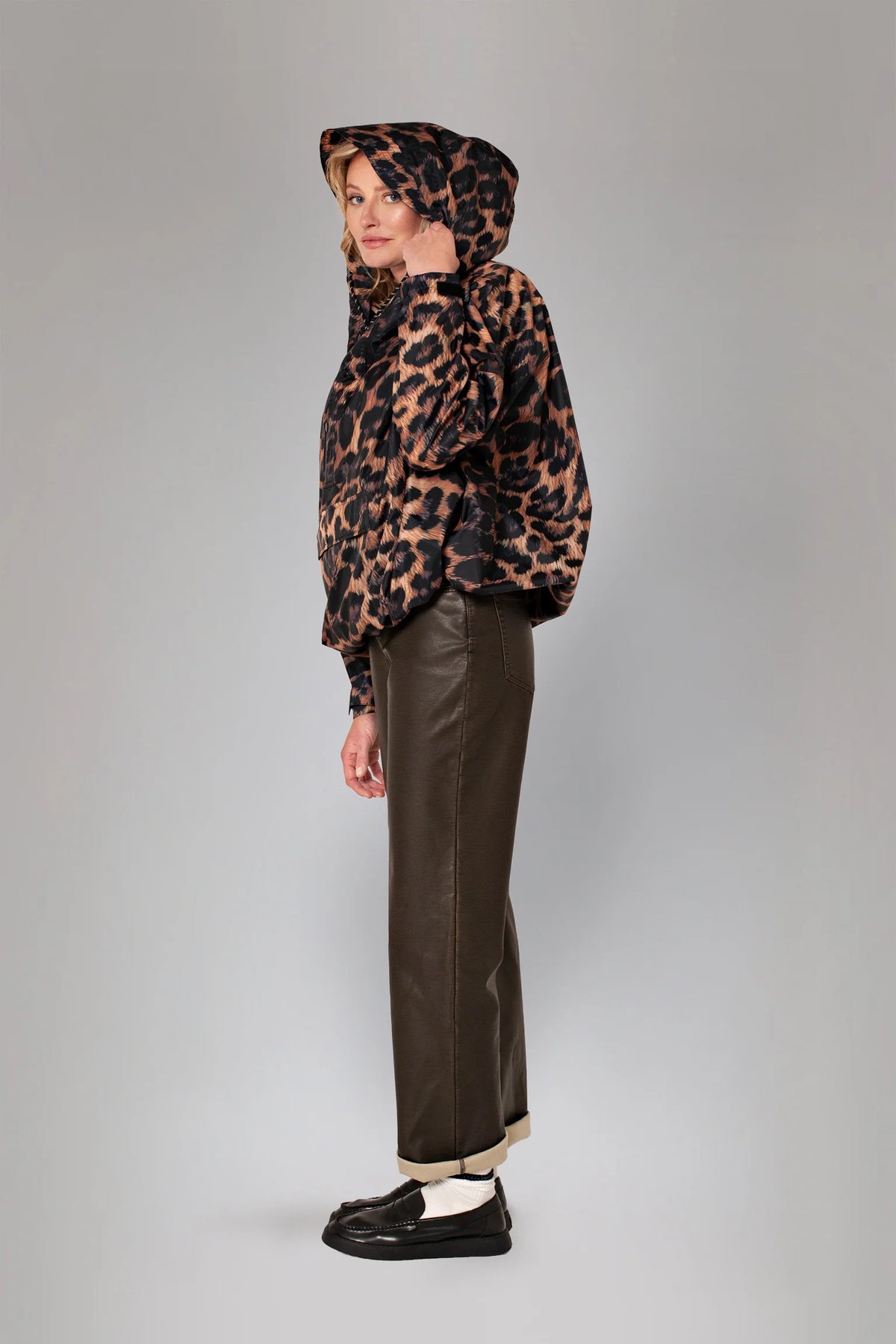 Rainkiss Anorak in Dark Leopard