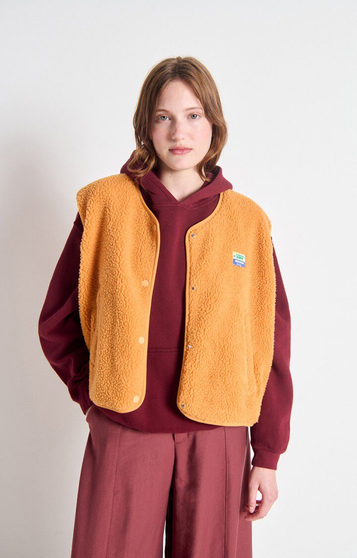 American Vintage Hoktown Fleece Gilet in Nectarine
