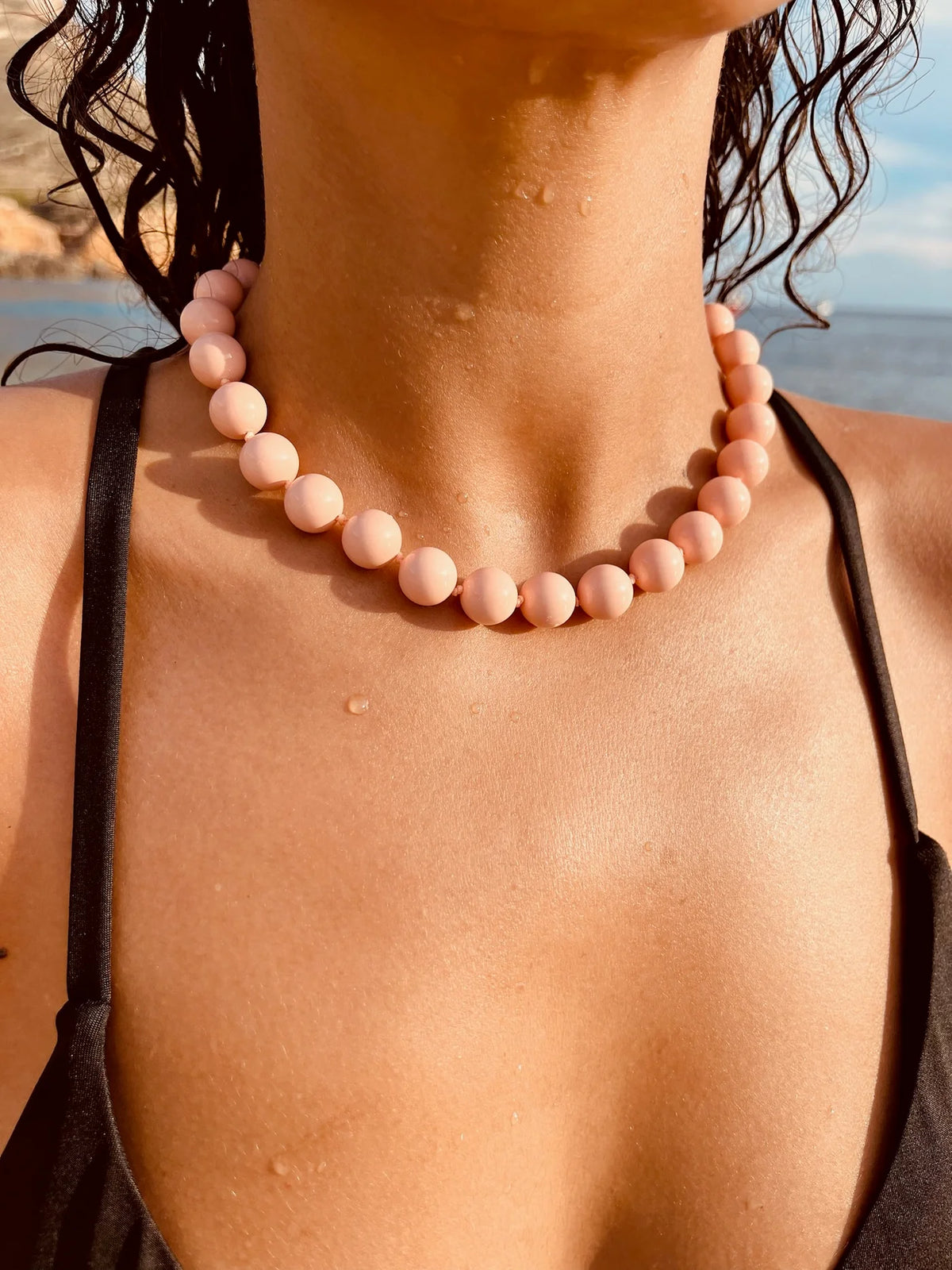BON BON Peach Shell Pearl Necklace