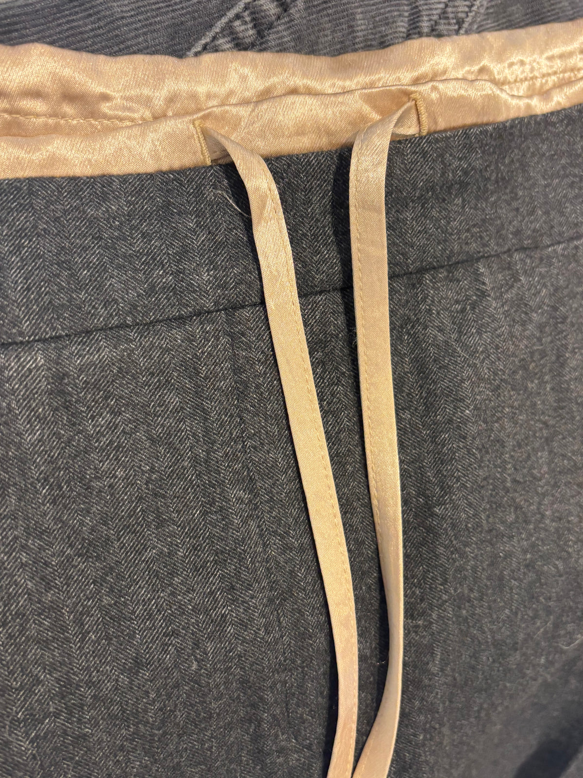 Bellerose Turin Trousers in Anthracite