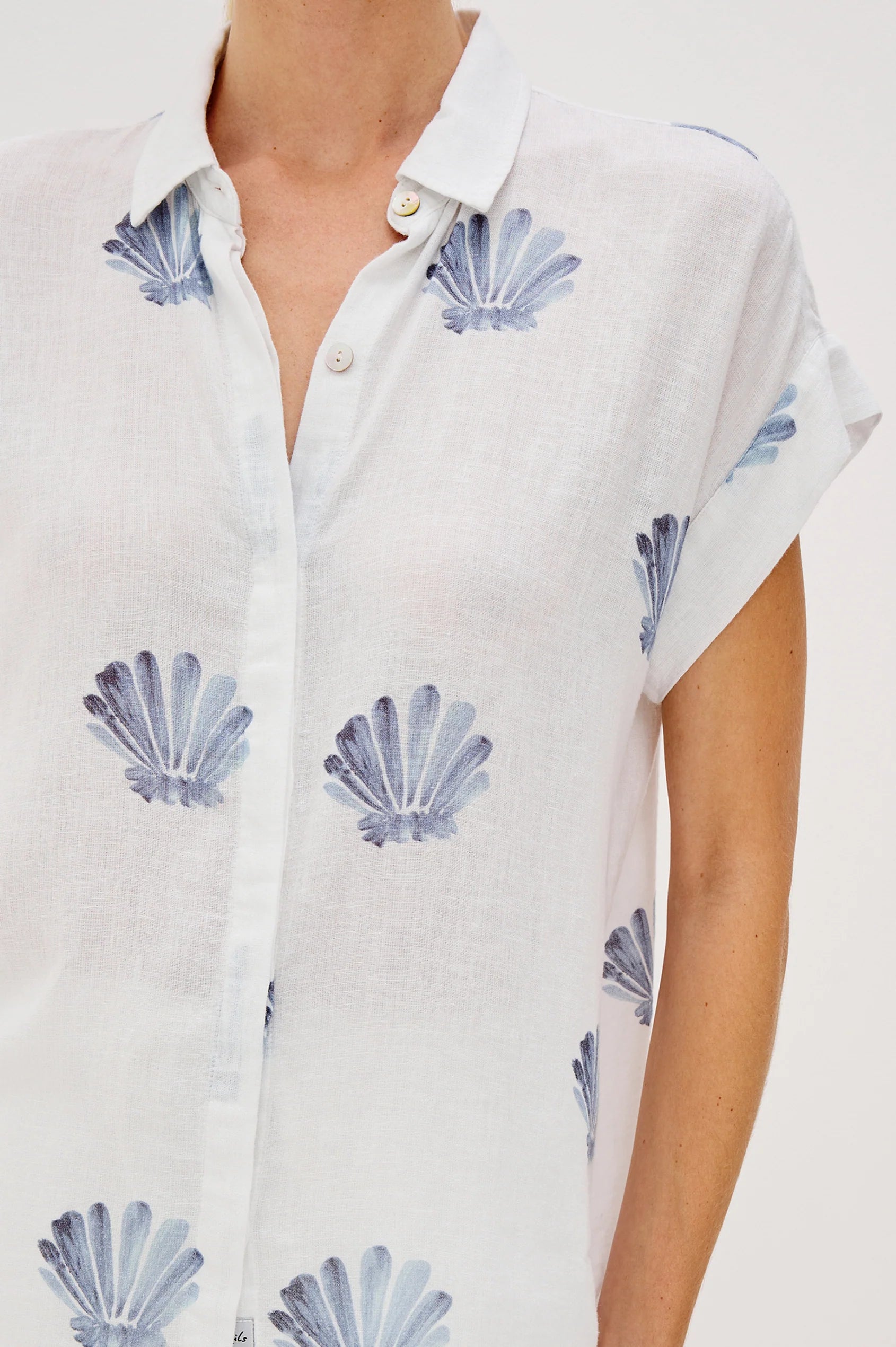RAILS Jamie Shirt in Blue Seashells