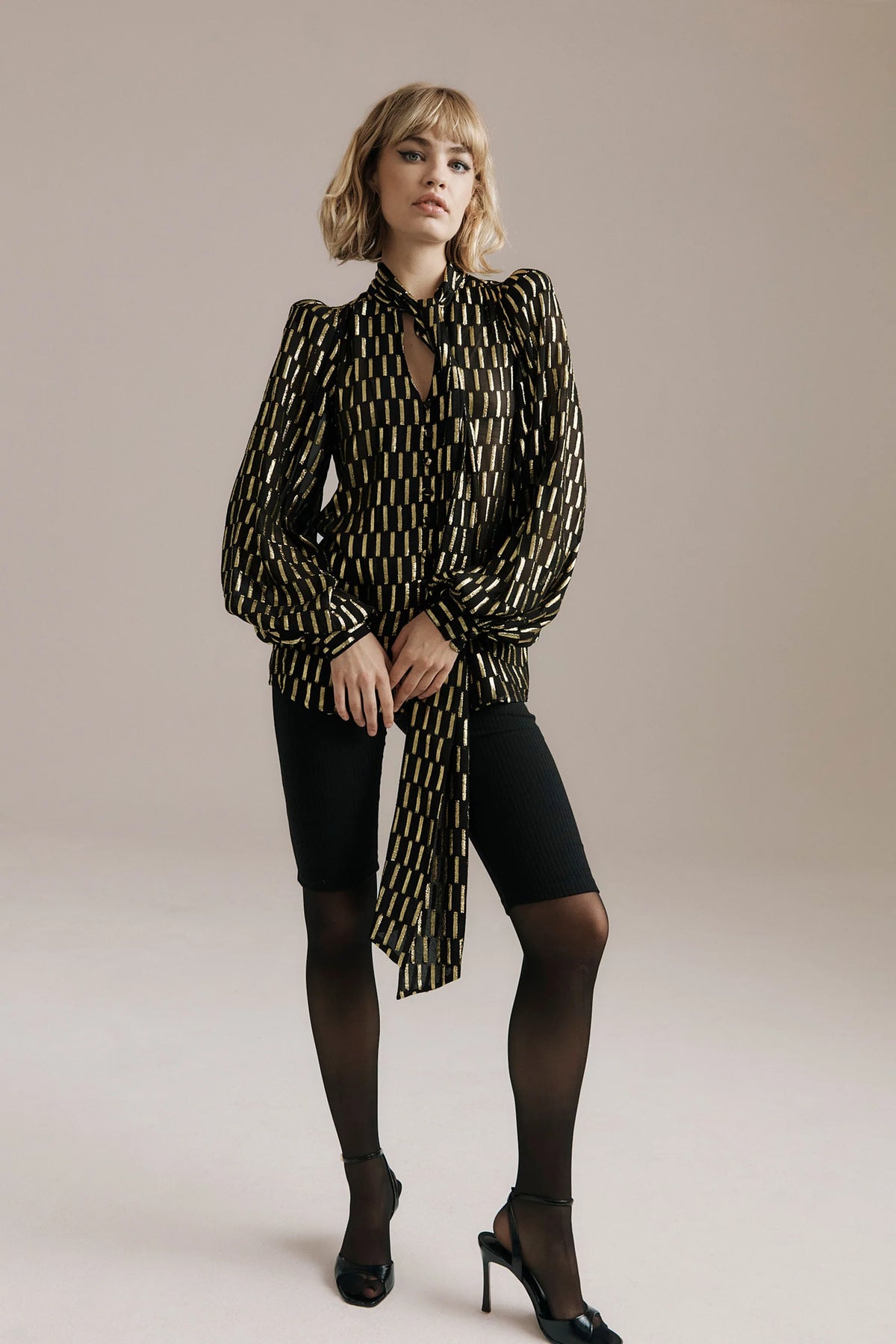 Queens of Archive Foxy Top in Black, Gold
