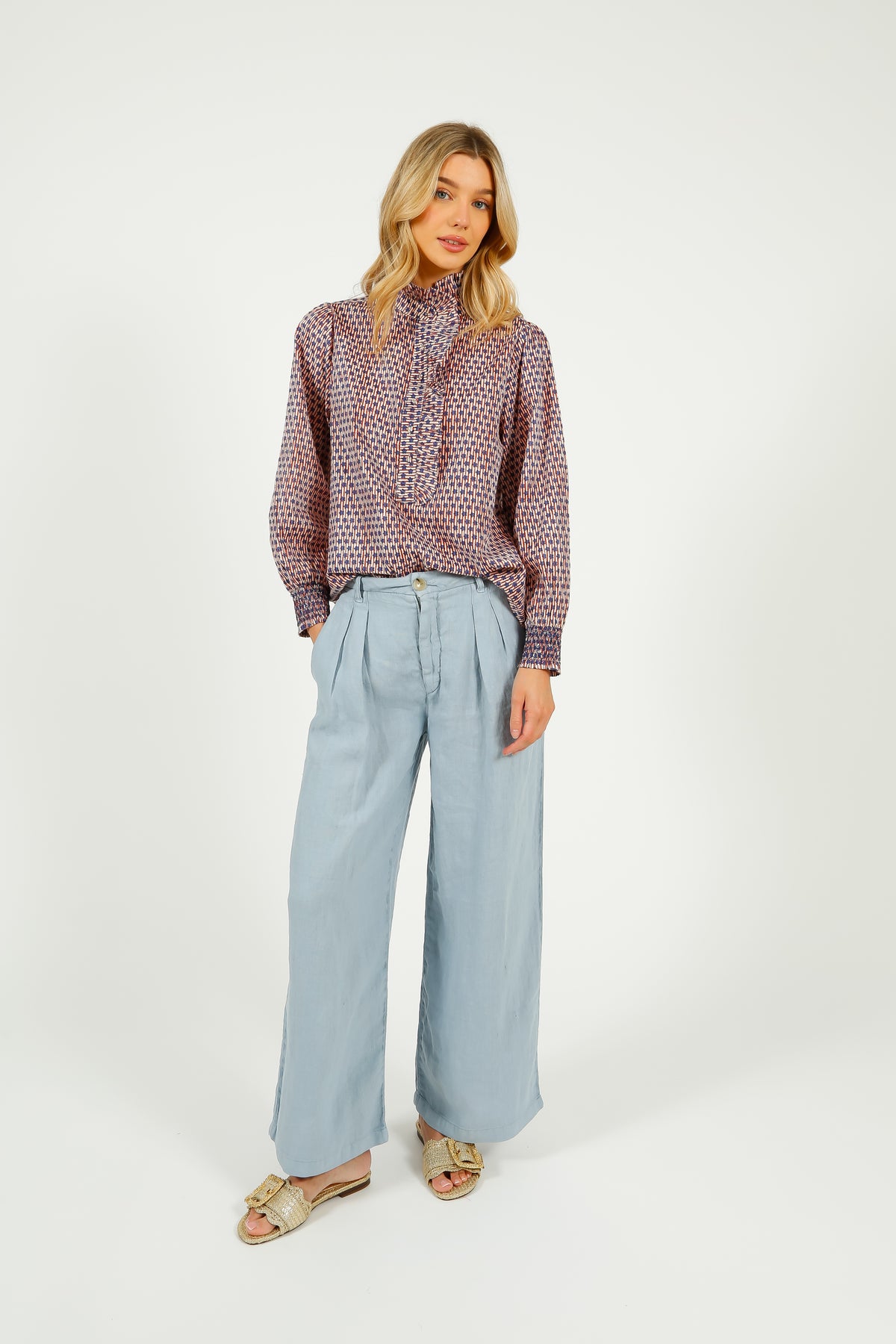 MAISON H Marisa Linen Pant in Sky