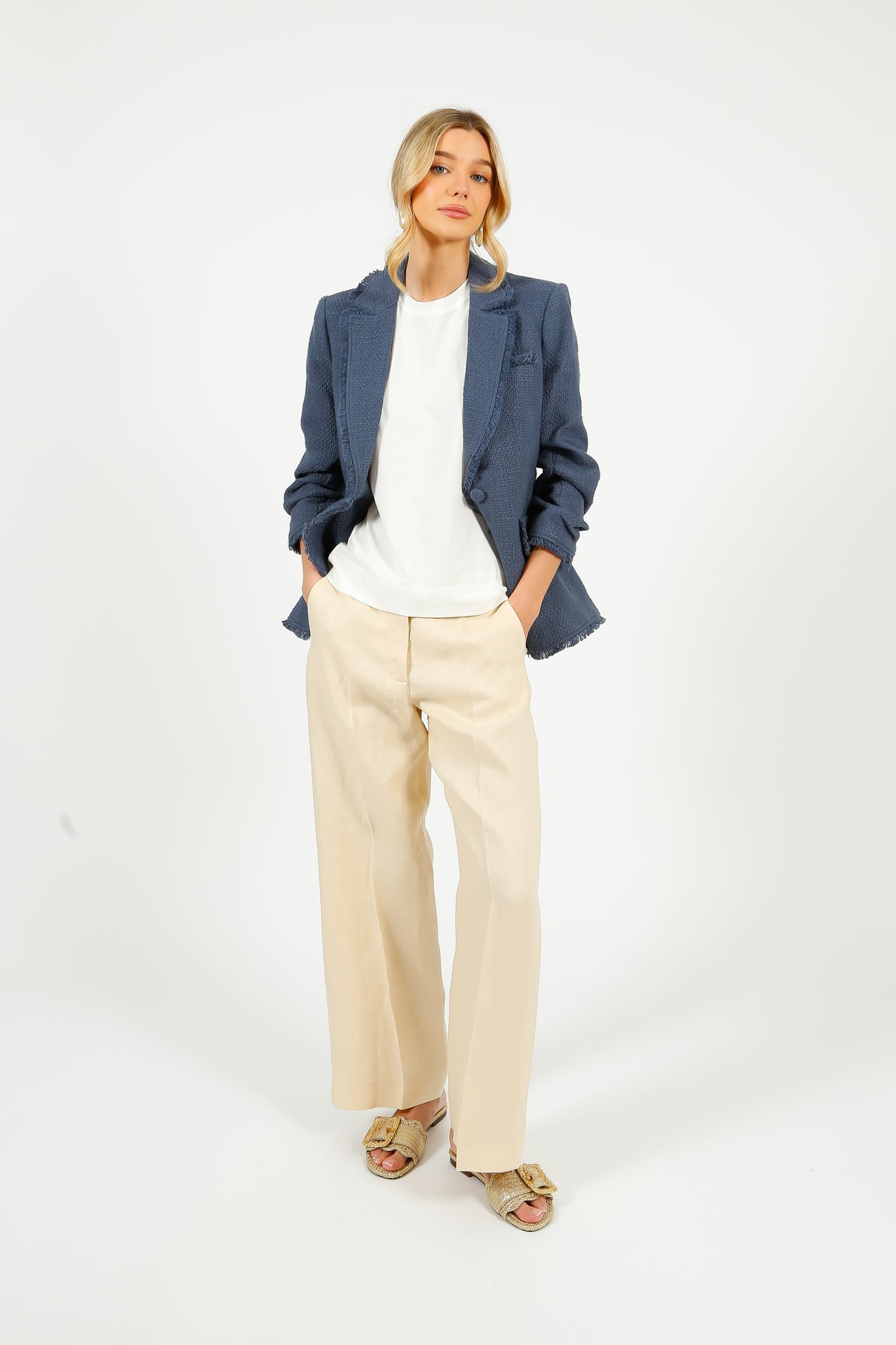 Cinq à Sept Boucle Khloe Blazer in Shadow