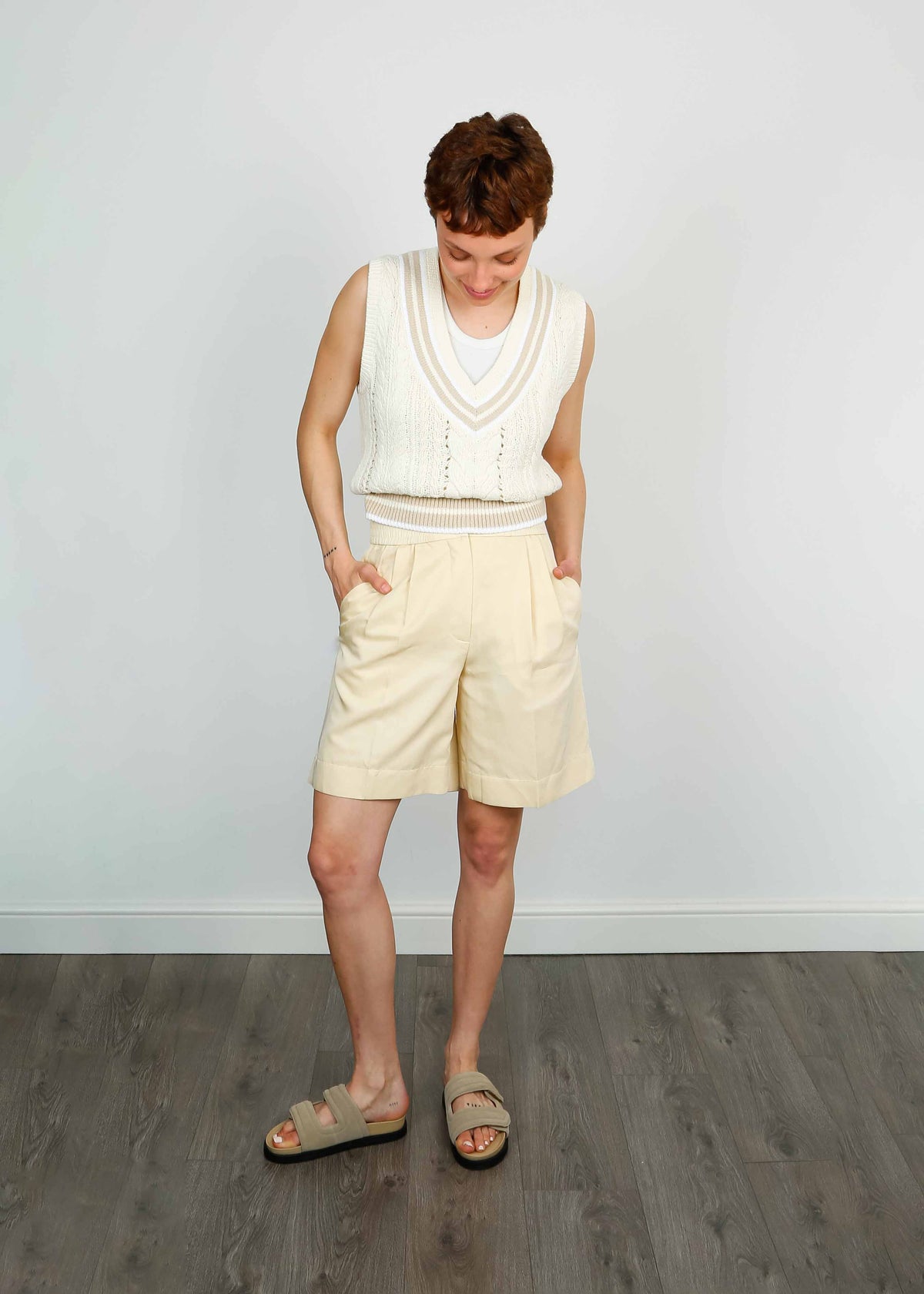 JOSEPH Taymount Shorts in Alabaster