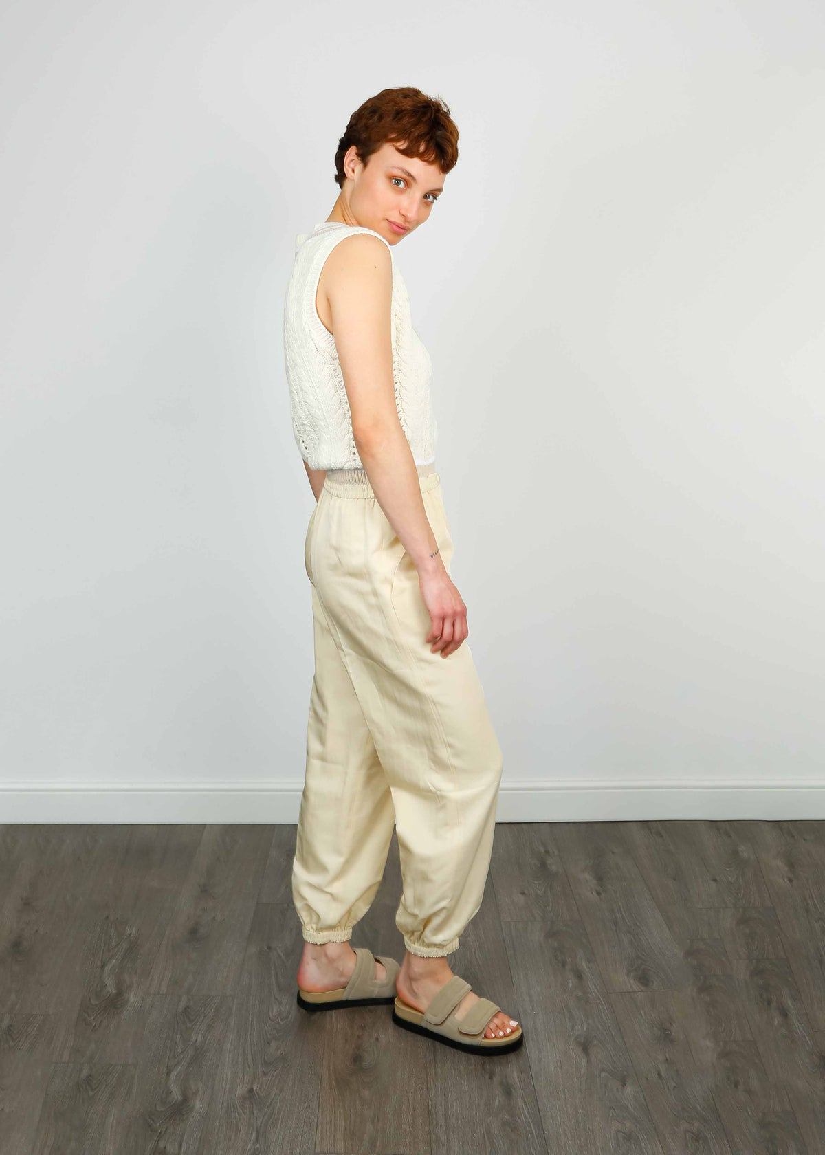 JOSEPH Taio Trousers in Alabaster