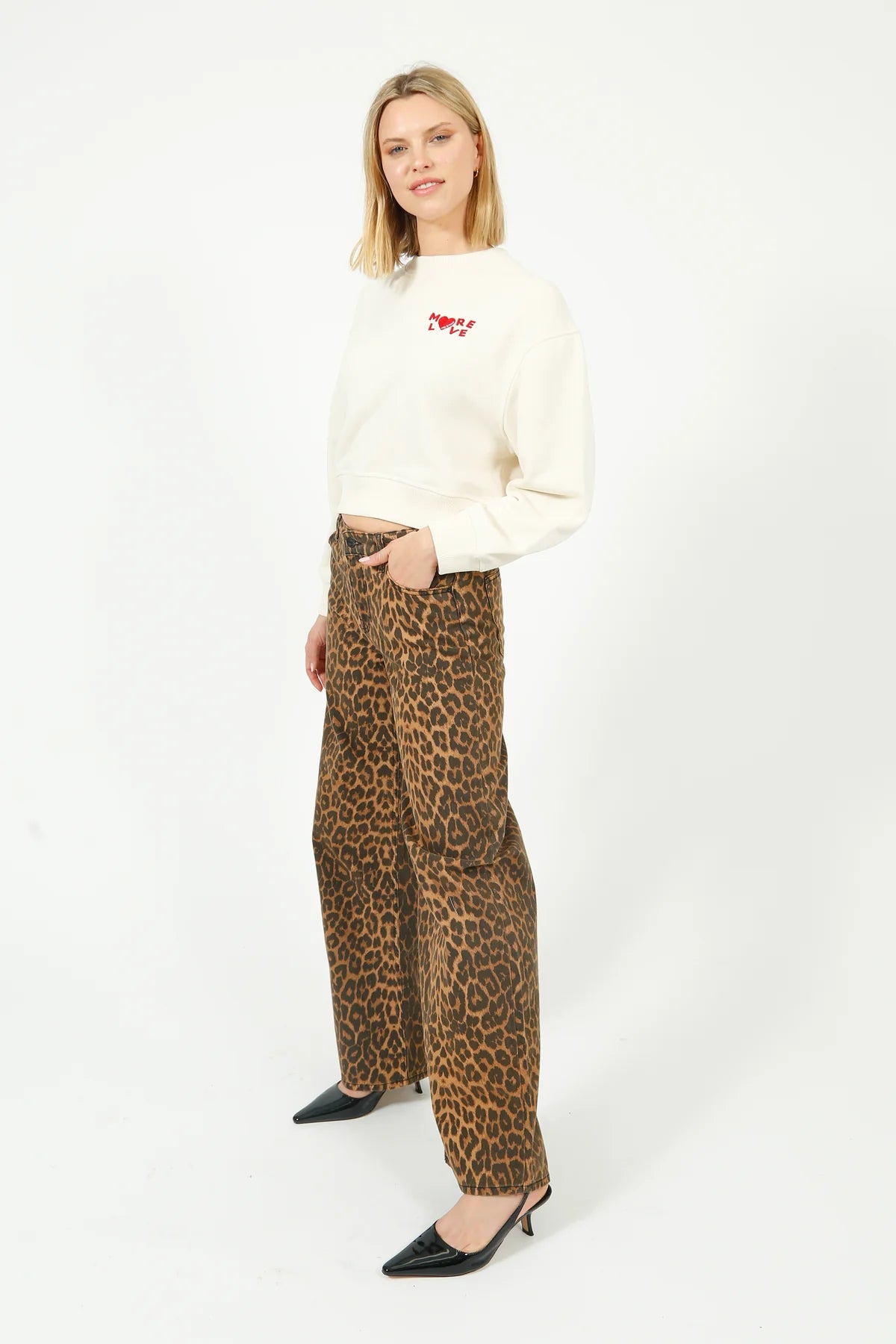 R&B More Love Sweatshirt in Ivory