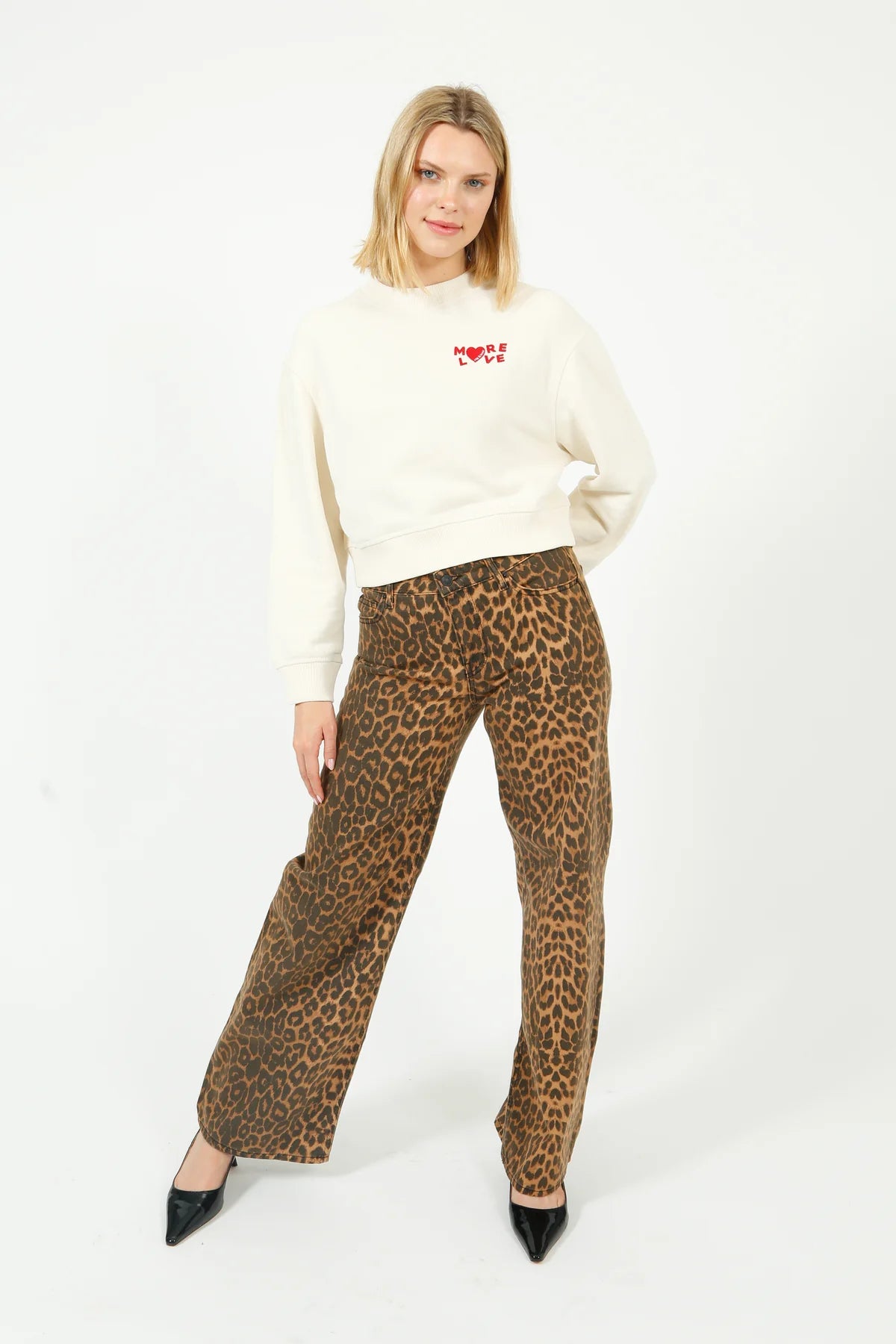 R&B More Love Sweatshirt in Ivory