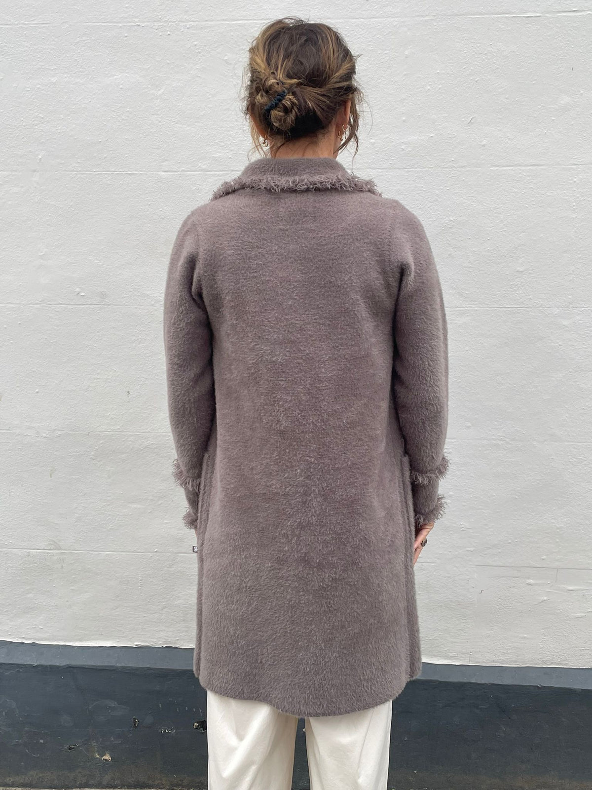 Rino & Pelle Catena Fringe Cardi in Taupe