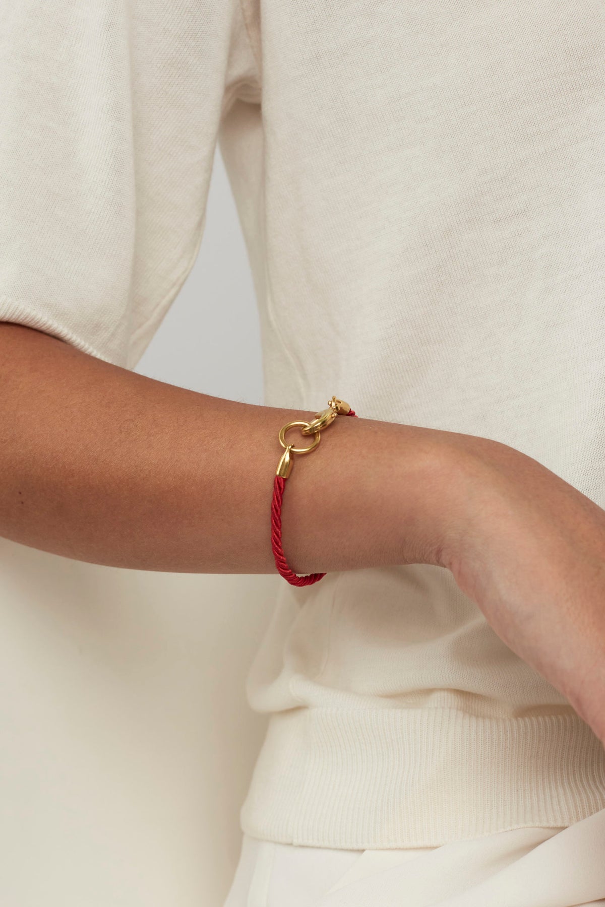 Tilly Sveaas Friendship Bracelet in Crimson