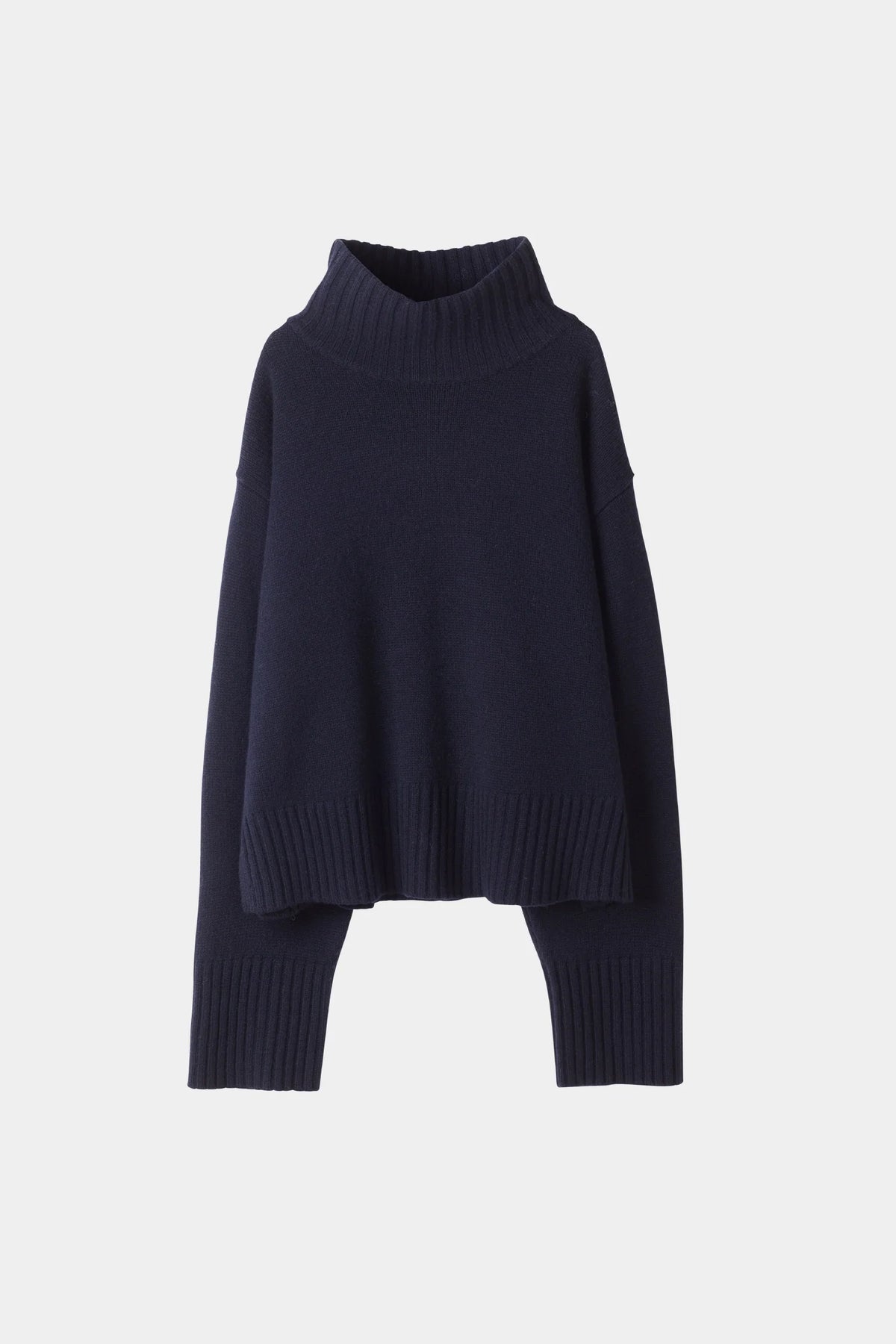 Style In Hilary Sweater in Navy