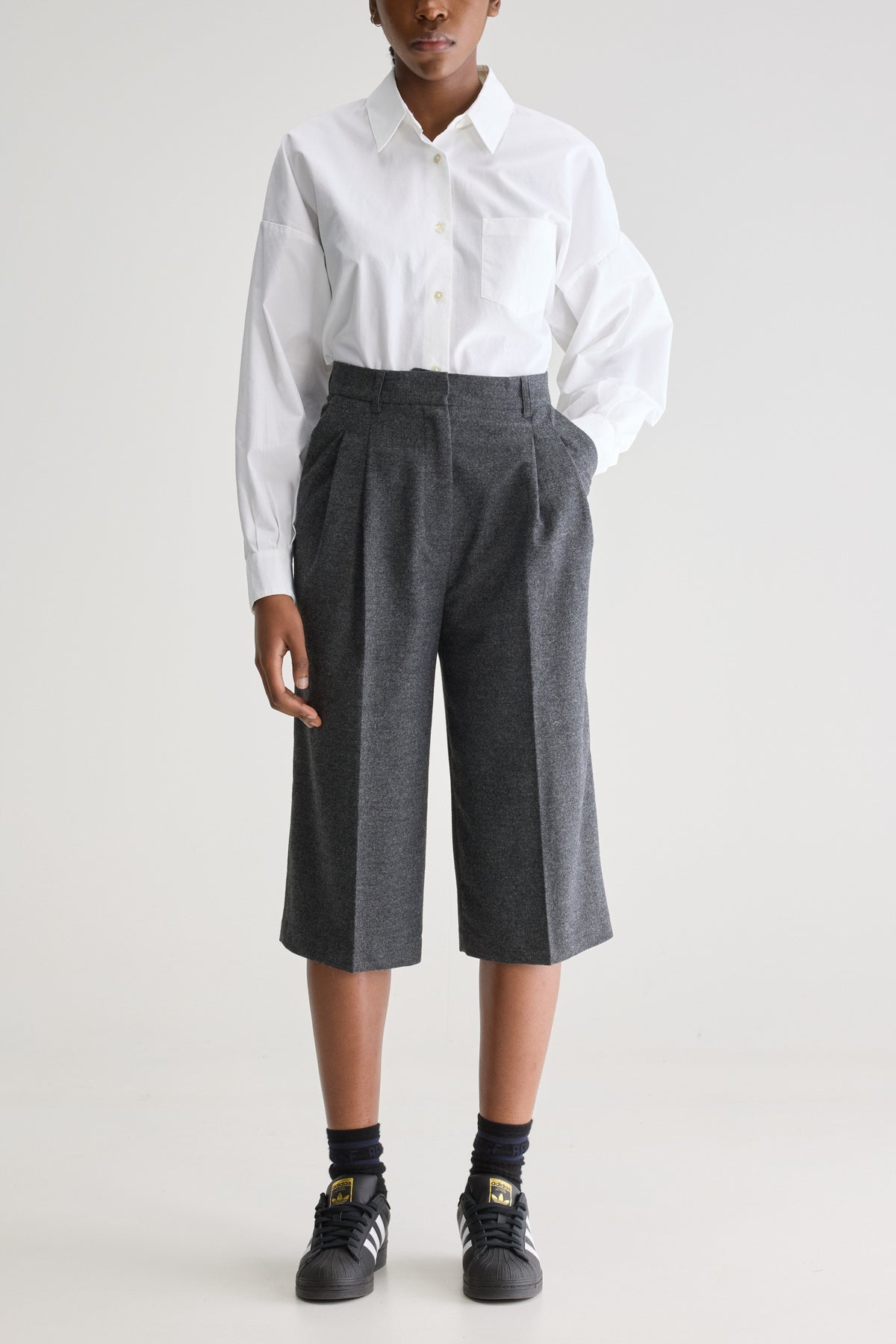 Bellerose Dom Long Shorts in Anthracite