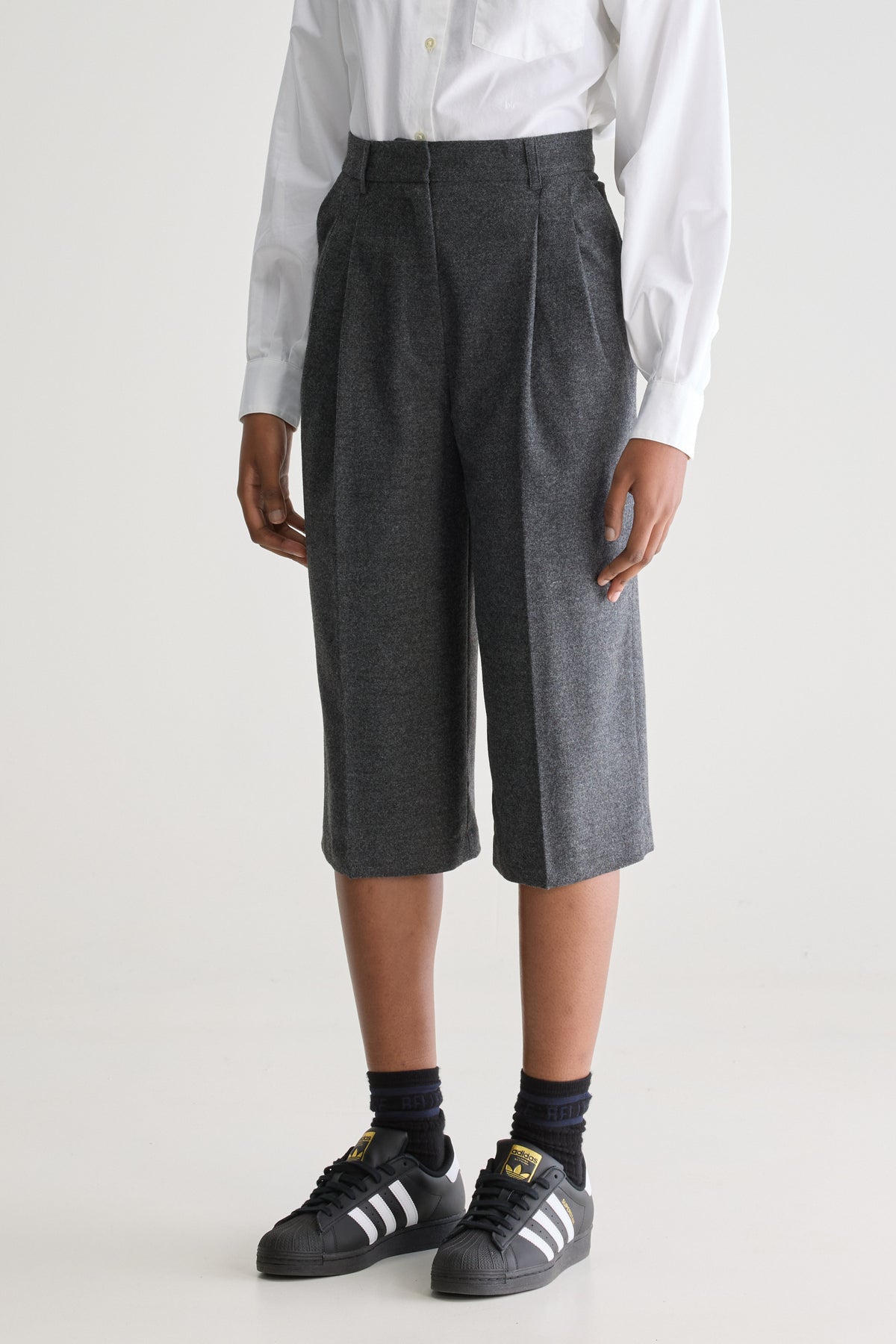 Bellerose Dom Long Shorts in Anthracite