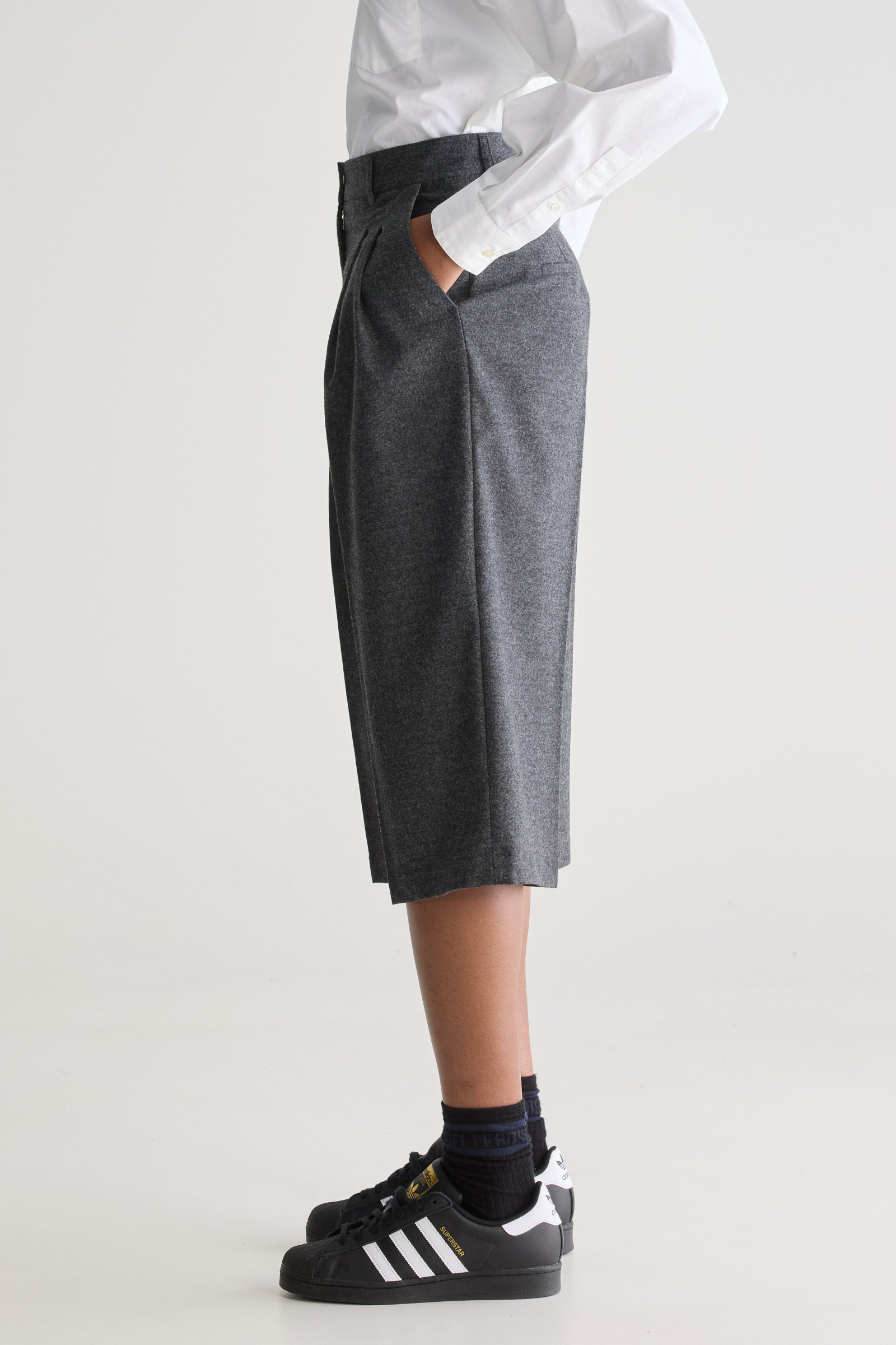 Bellerose Dom Long Shorts in Anthracite