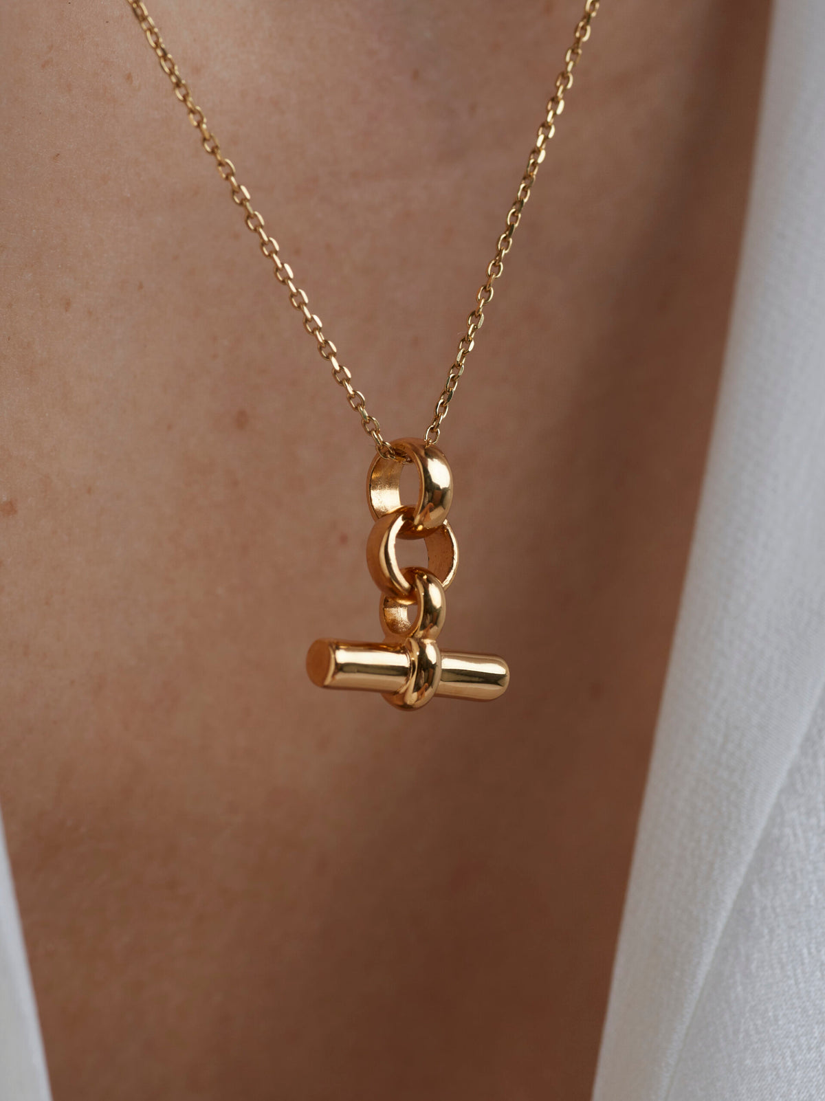 Tilly Sveaas Mini Gold T Bar Necklace on Trace Chain