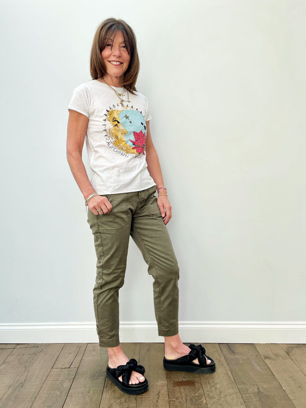 FIVE TSE2113 Moon Tee in White