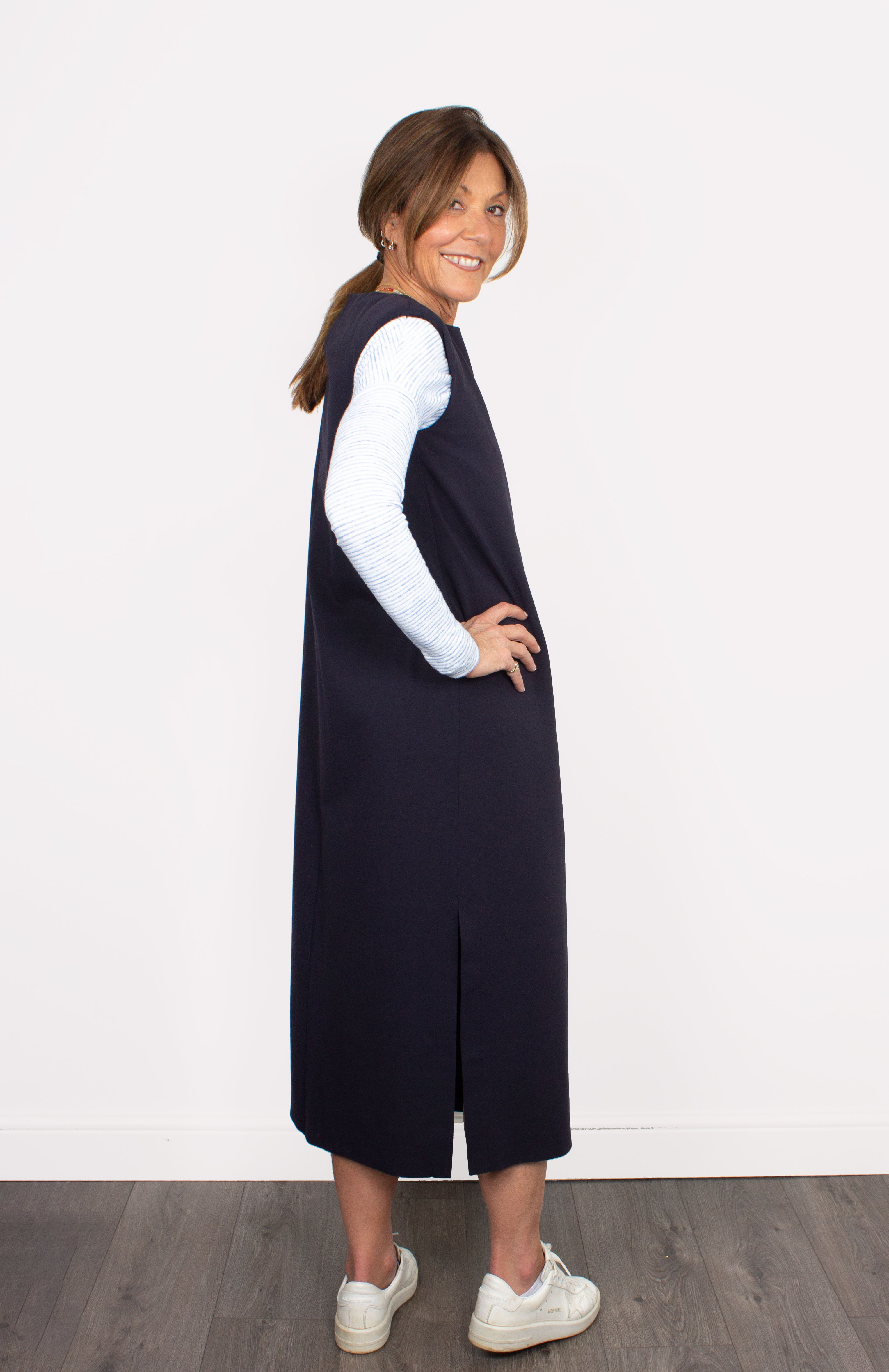 HWL A6217 Sleeveless Dress in Navy Blue