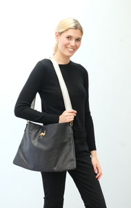 You added <b><u>SLP Zaza bag in black with ostrich motif, silver strap</u></b> to your cart.