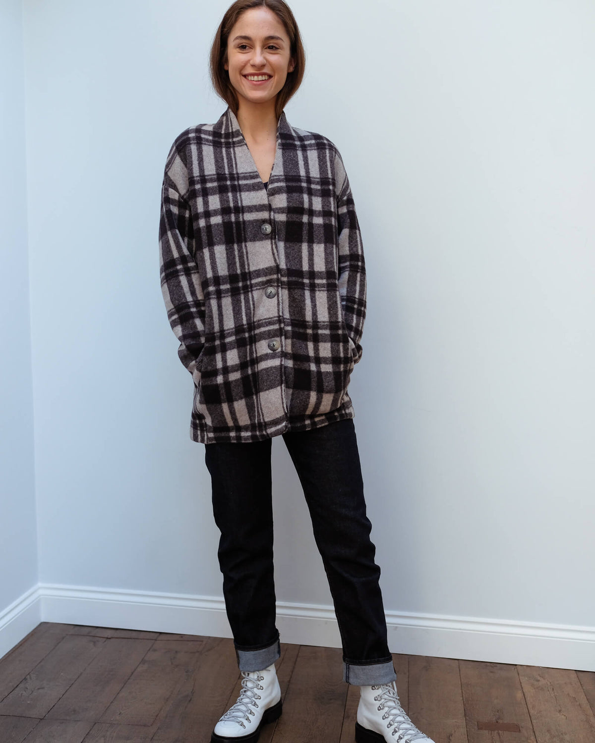 MSTARS Dakota boyfriend cardi in black