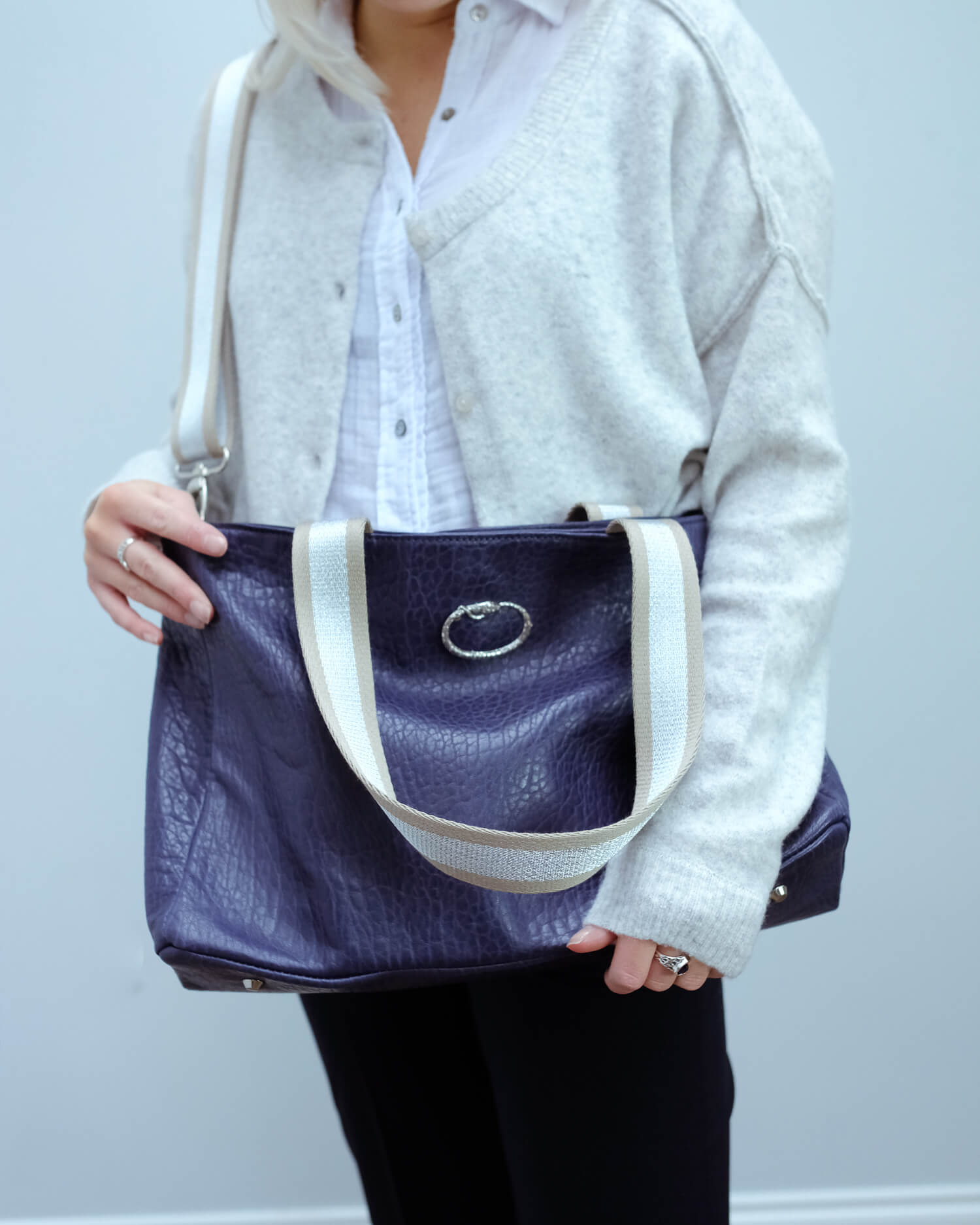 SLP Tulum in sheep navy with cobra and silver strap