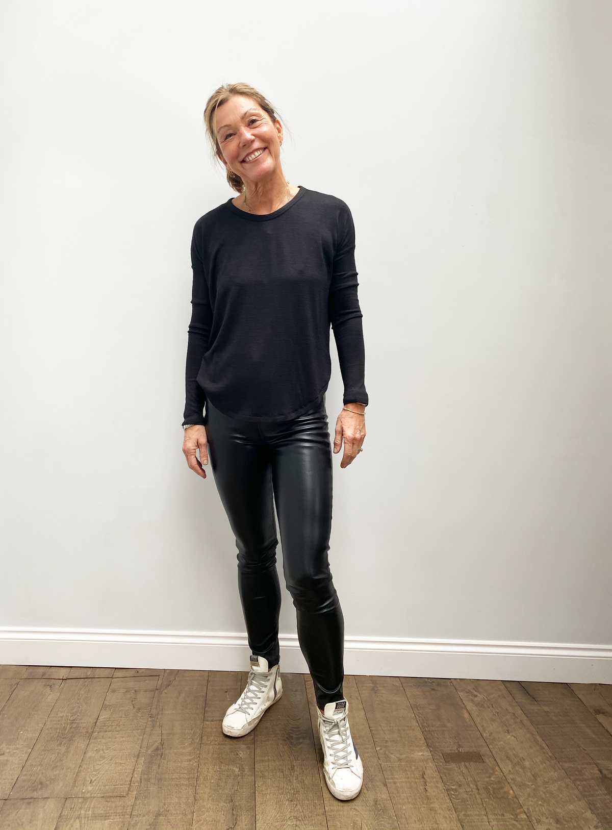 R&B Nina Faux Leather Pull On Skinny in Black
