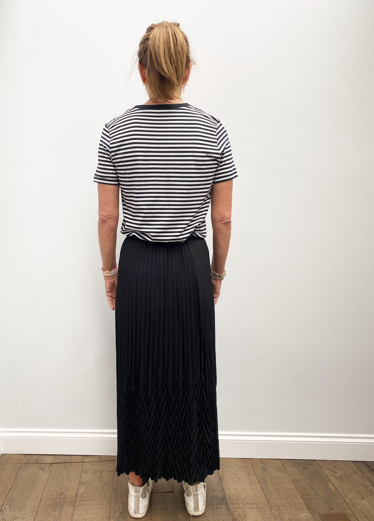 SLF Una midi plisse skirt in black