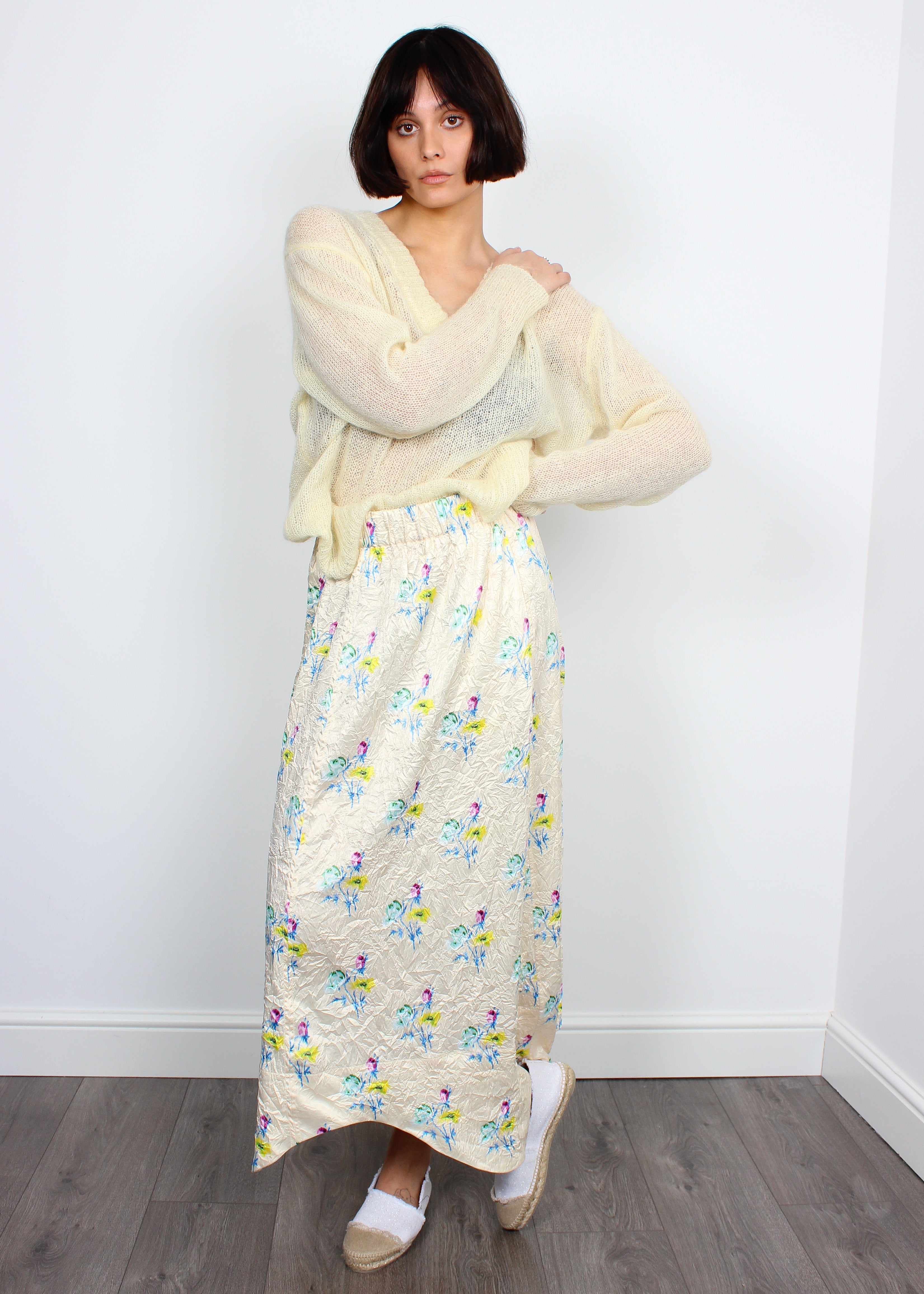 Ganni F7037 Crinkled Skirt in Floral Rutabaga