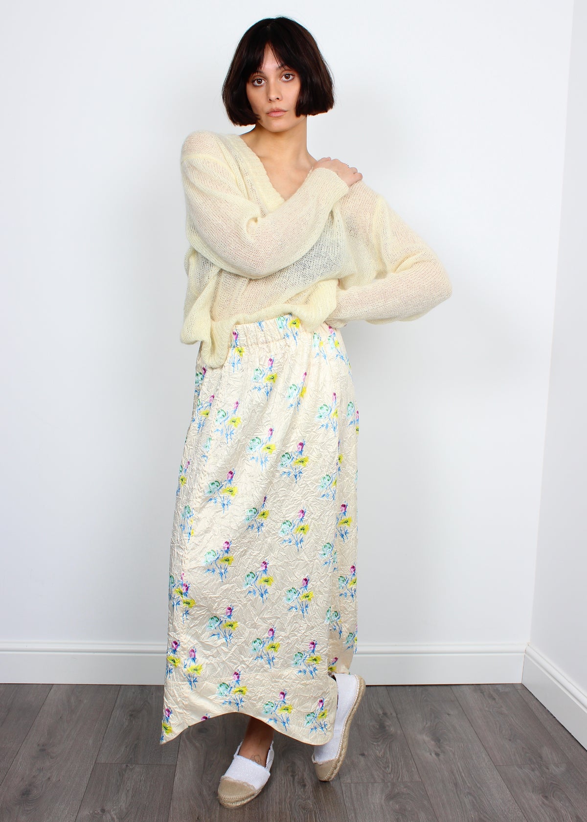Ganni F7037 Crinkled Skirt in Floral Rutabaga