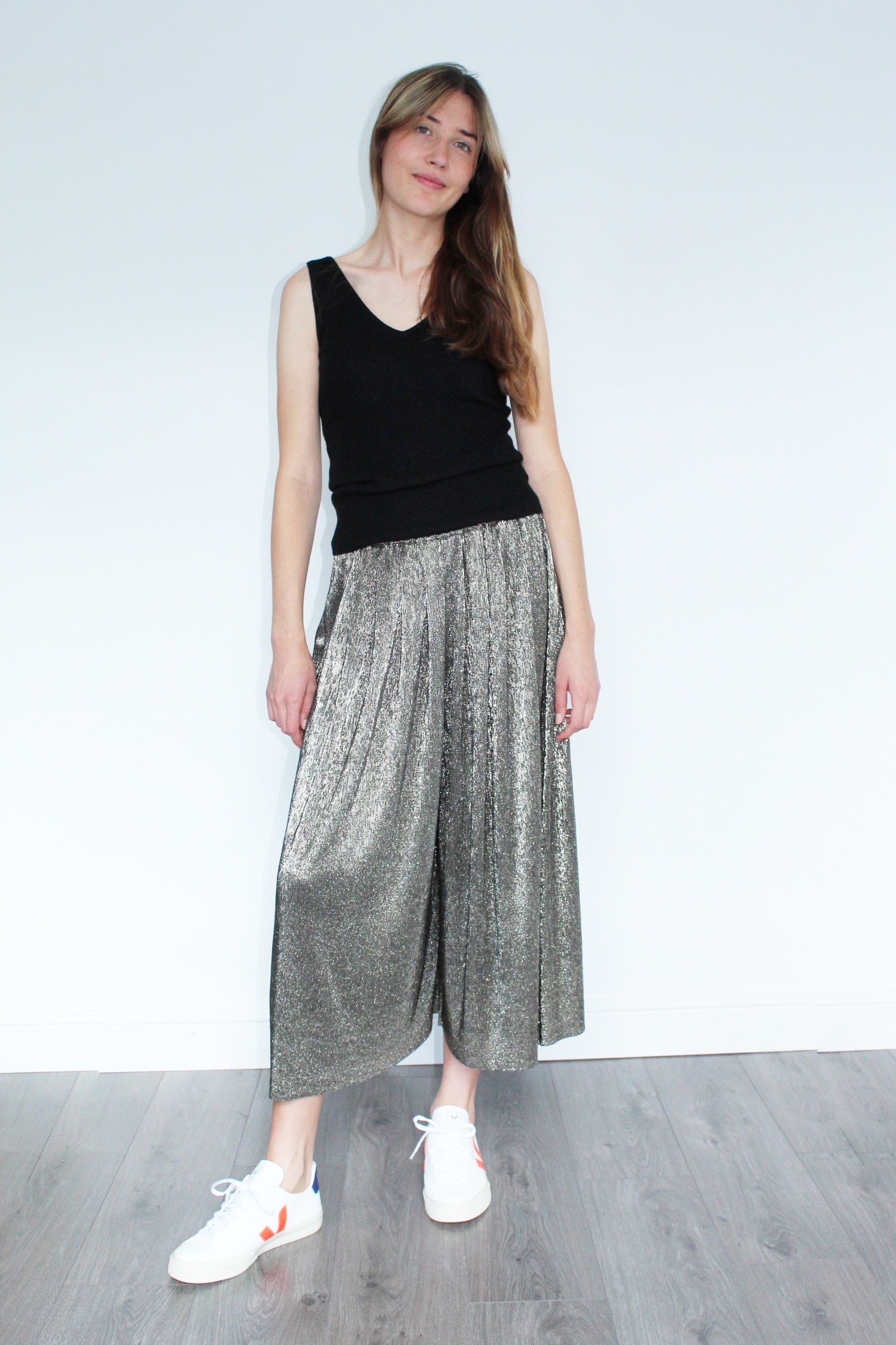 CRUSH Cashmere Marseille Long Top in Black