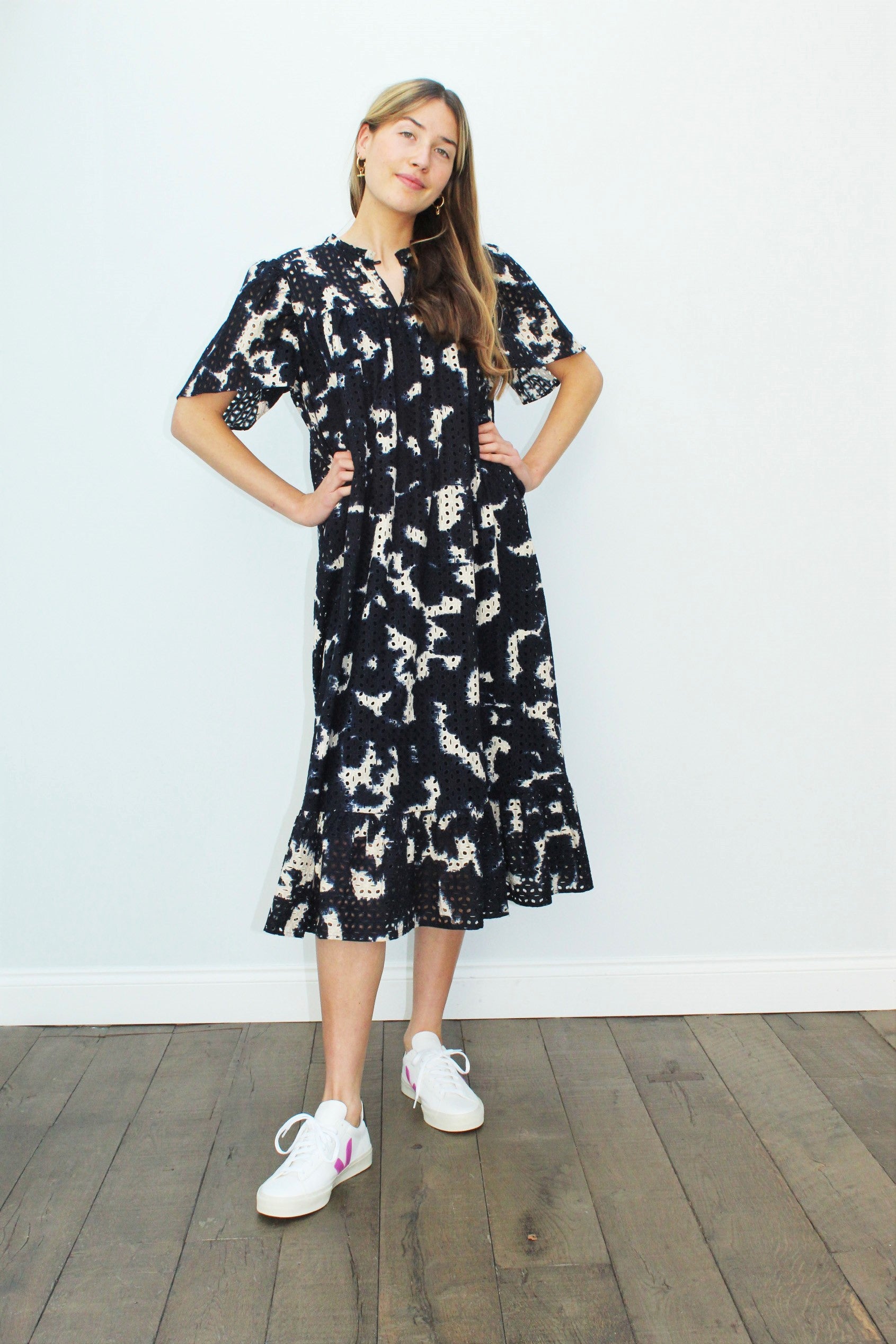 M Reliz Dress in Navy