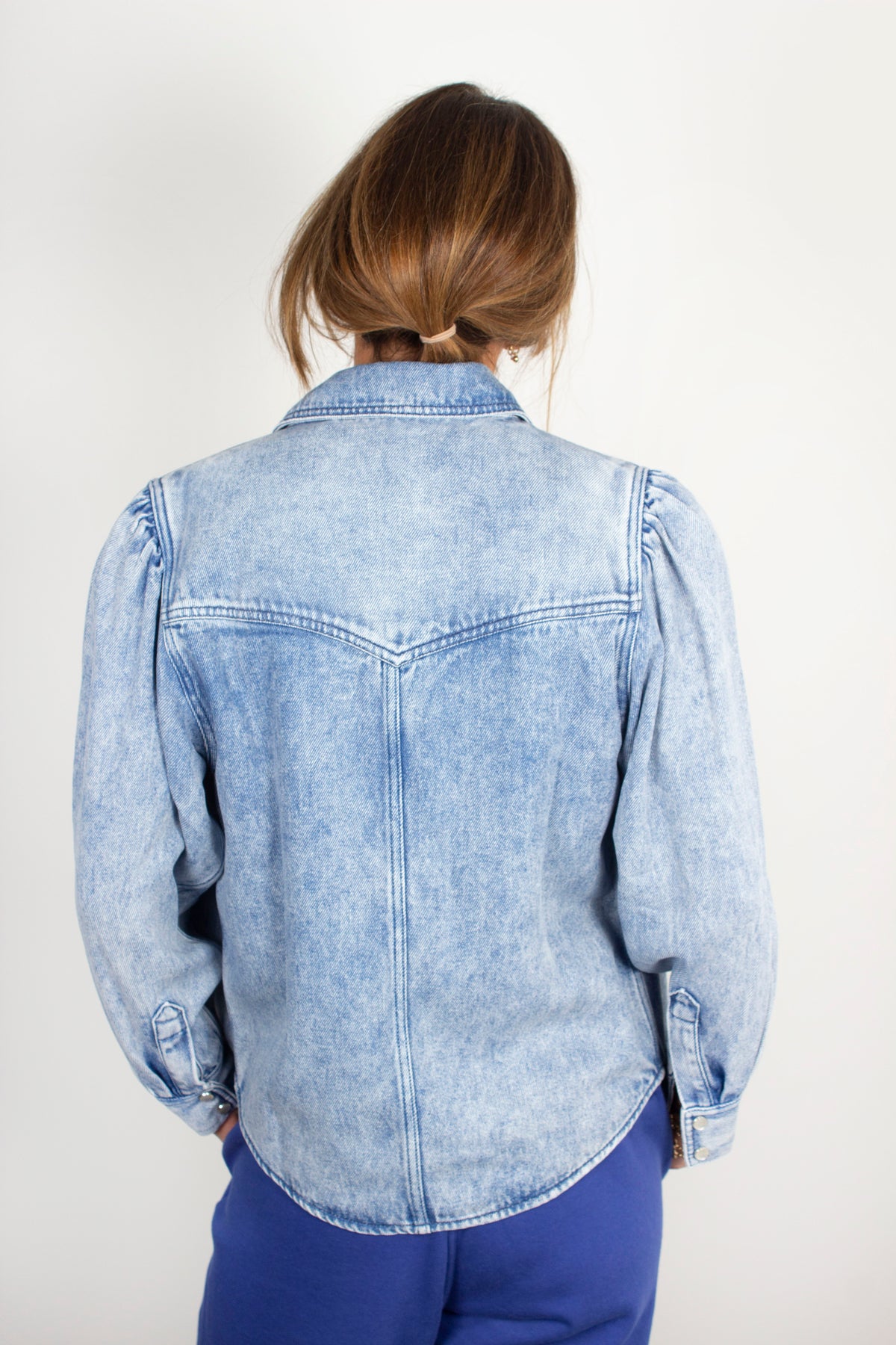 IM Tahisli Denim Shirt in Light Blue