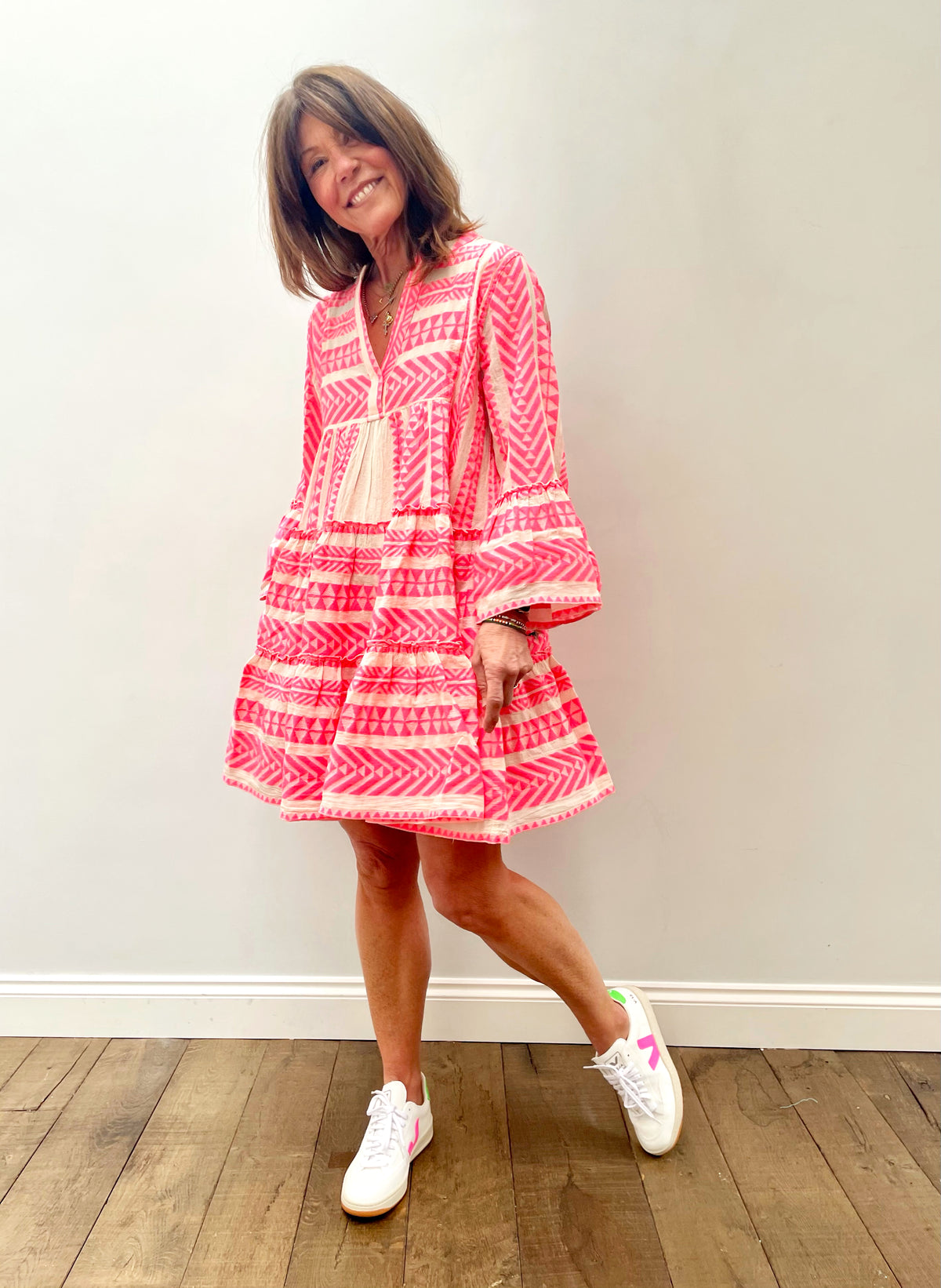 D Ella Short Dress in Neon Pink