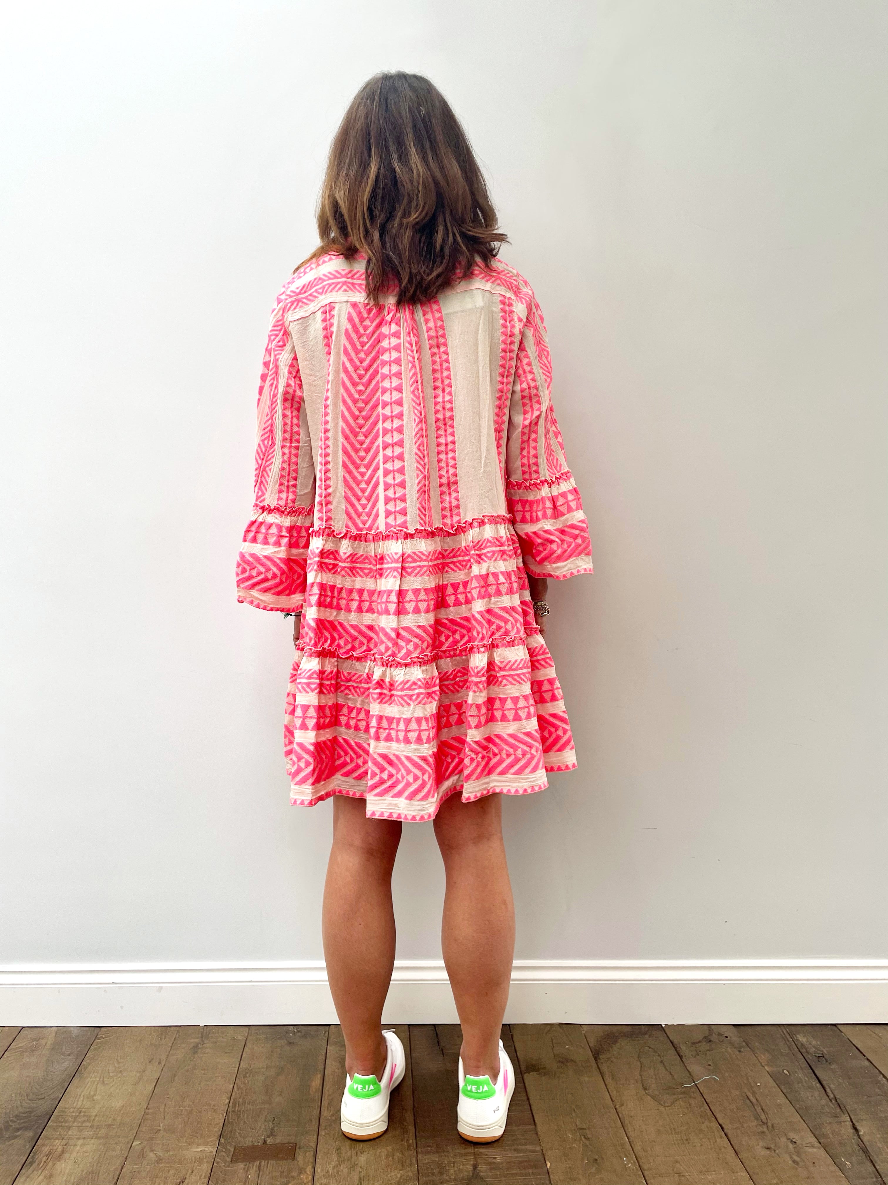 D Ella Short Dress in Neon Pink